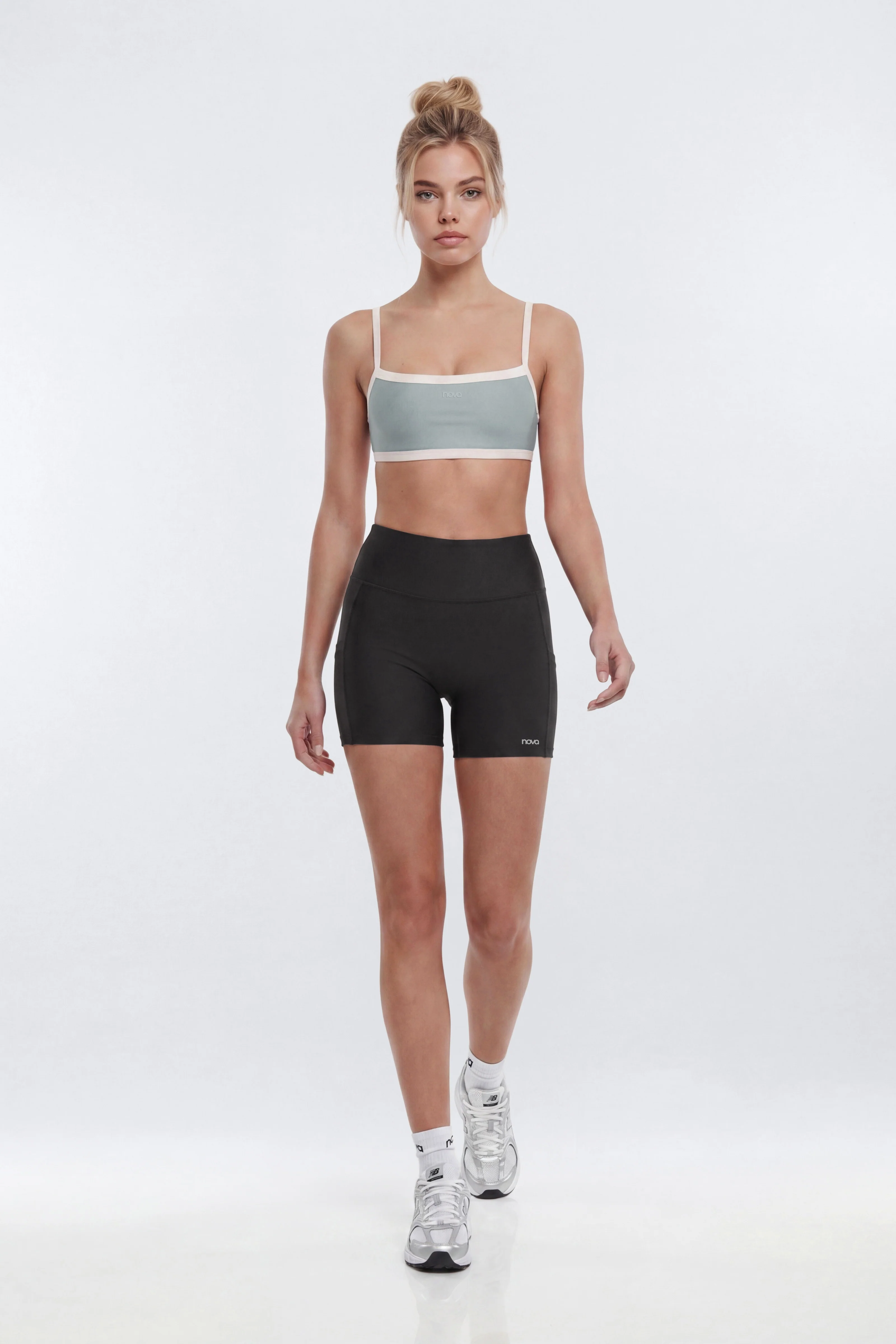 AirSculpt™ 5″ Side Pocket Mid Rise Biker Short - Black - Image 2