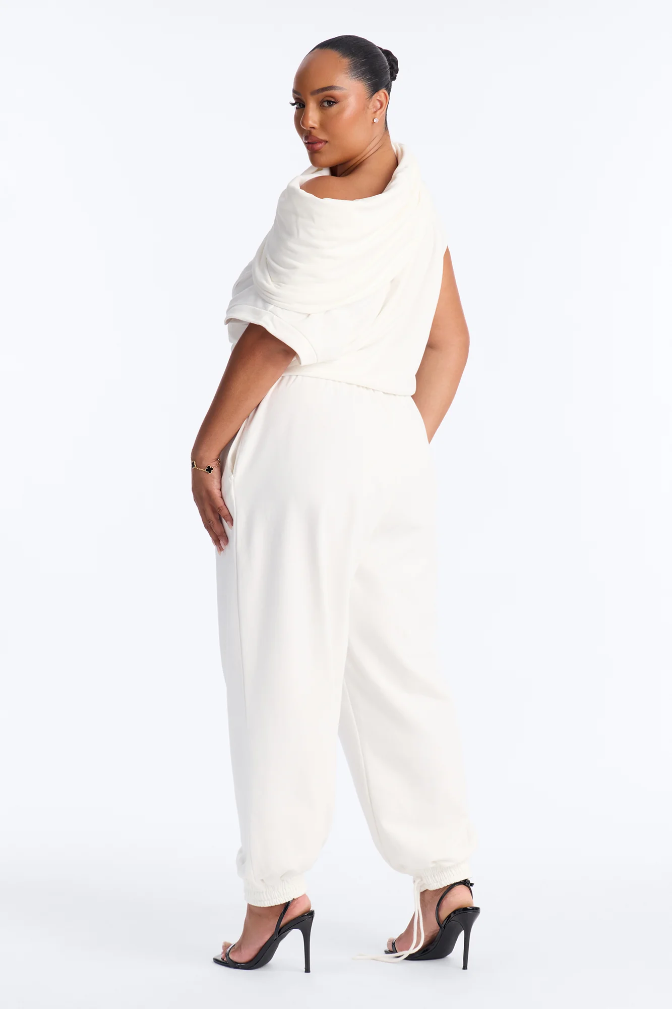Alexa Jogger Pant Set - White - Image 8