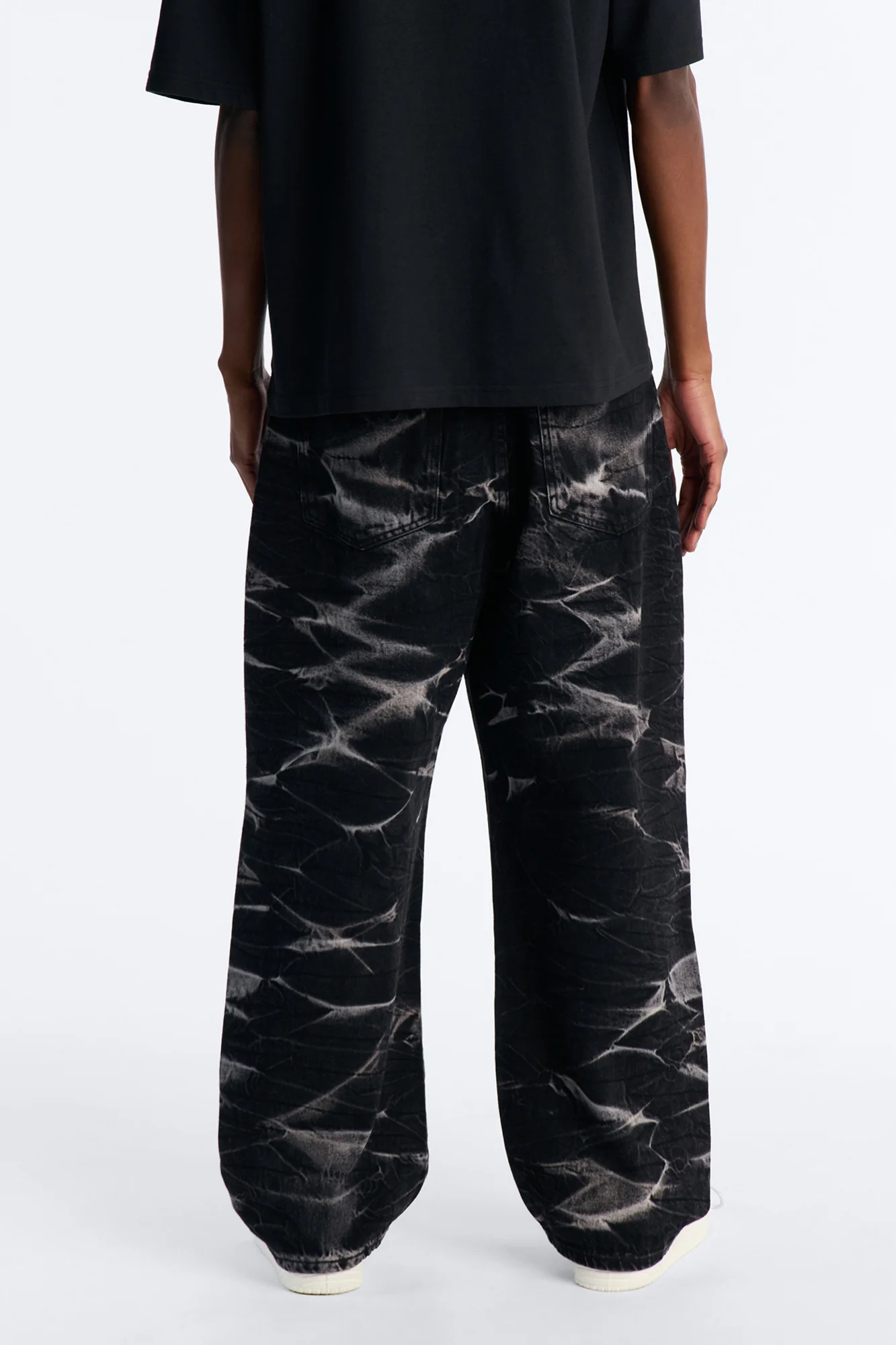 Baggy Shockwave Jean - Black Wash - Image 4