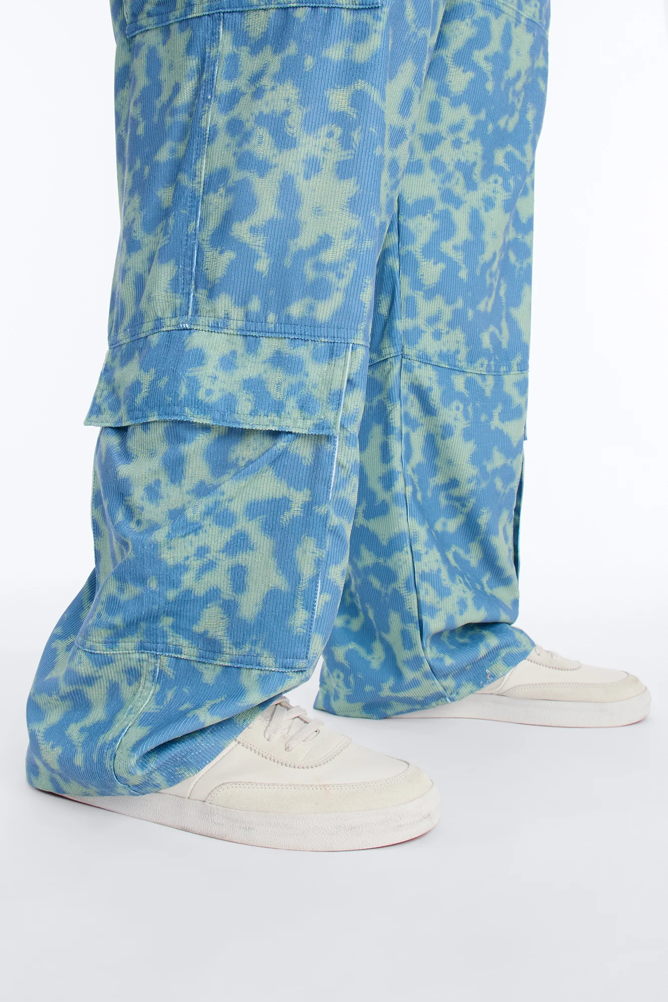 Baggy Terrain Drip Textured Pant - Blue - Image 10