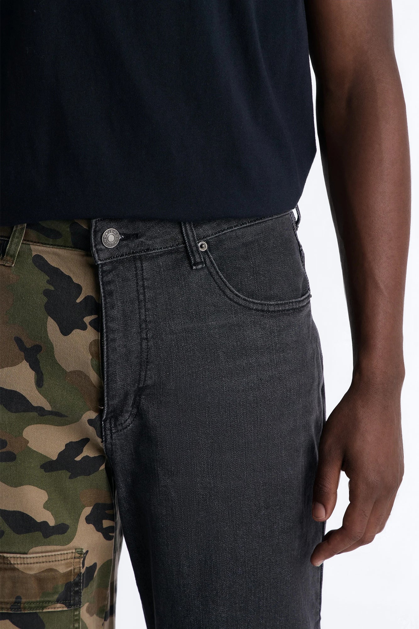 Baggy Two Face Camo Jean - Multi Color - Image 3