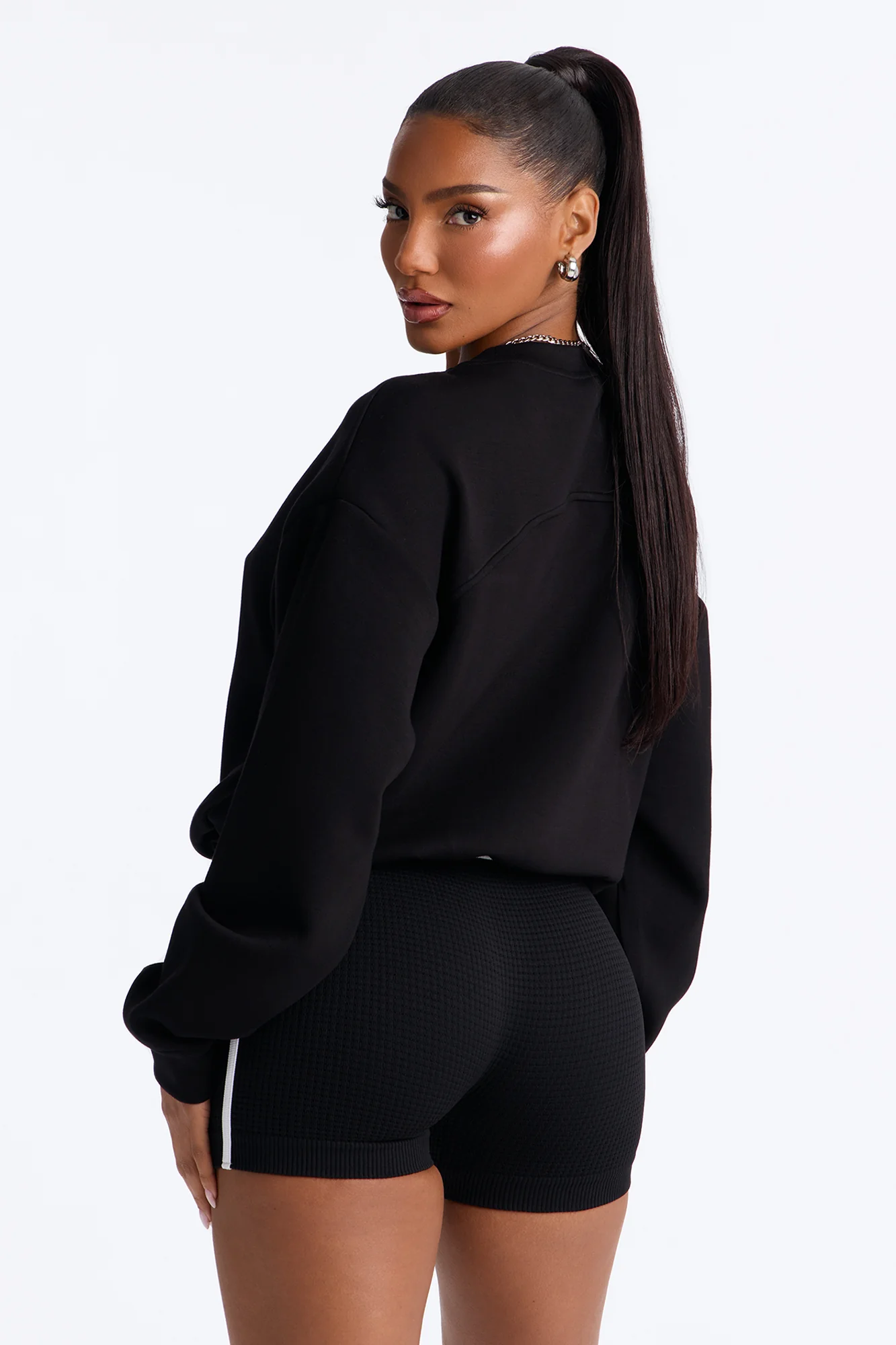 Bella Scuba Lounge Bubble Hem Sweatshirt - Black - Image 4
