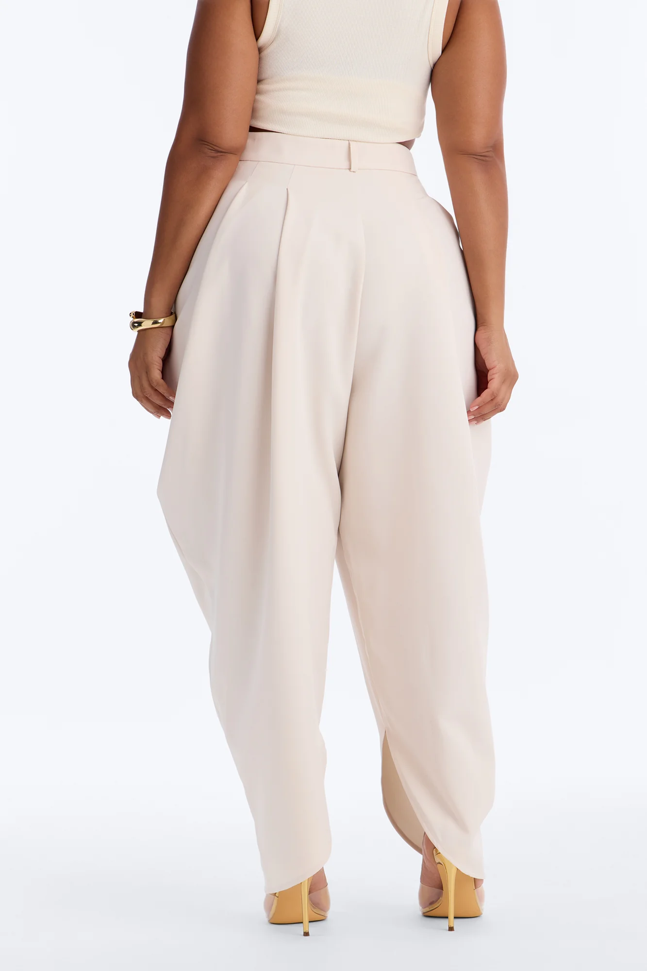 Boheme High Waisted Flowy Pleated Barrel Leg Trouser - Ivory - Image 7