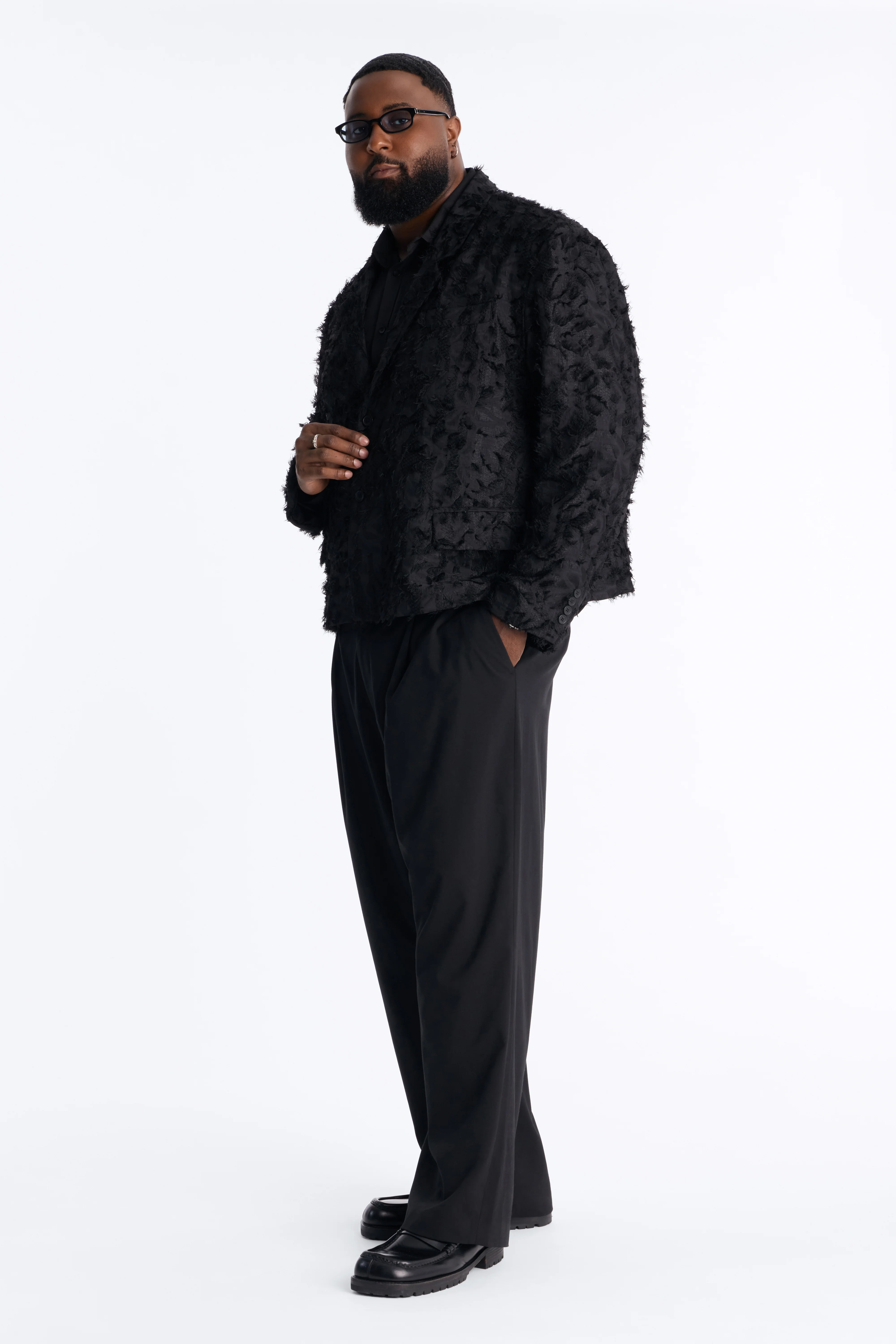Boxy Cropped Kelpstone Textured Blazer - Black - Image 6