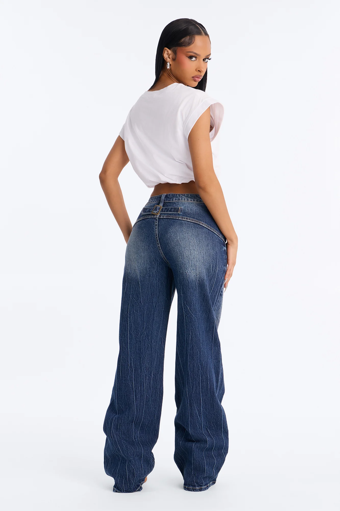 Caught You Looking Straight Leg Jeans - Dark Wash