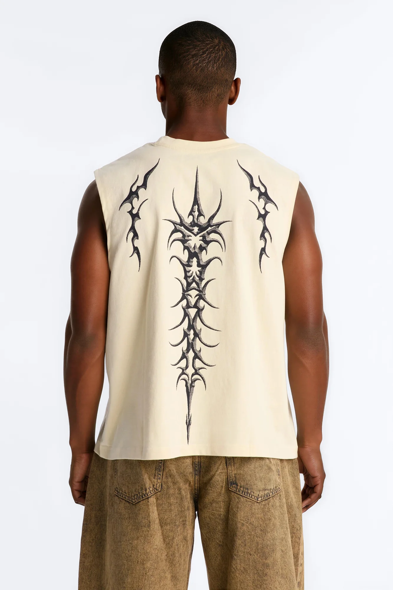 Chaotic Tribal Muscle Tee - Cream - Image 4