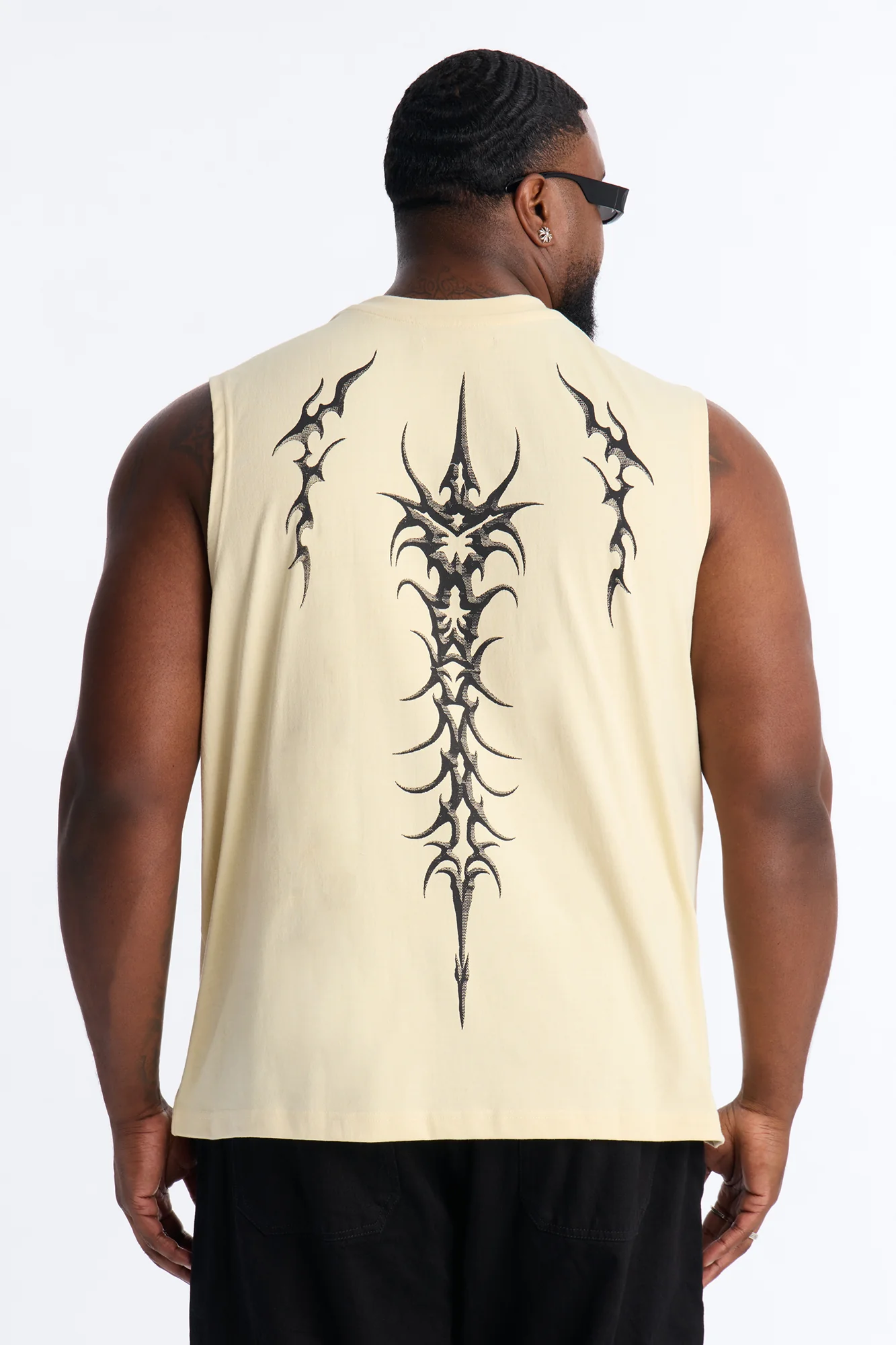 Chaotic Tribal Muscle Tee - Cream - Image 5