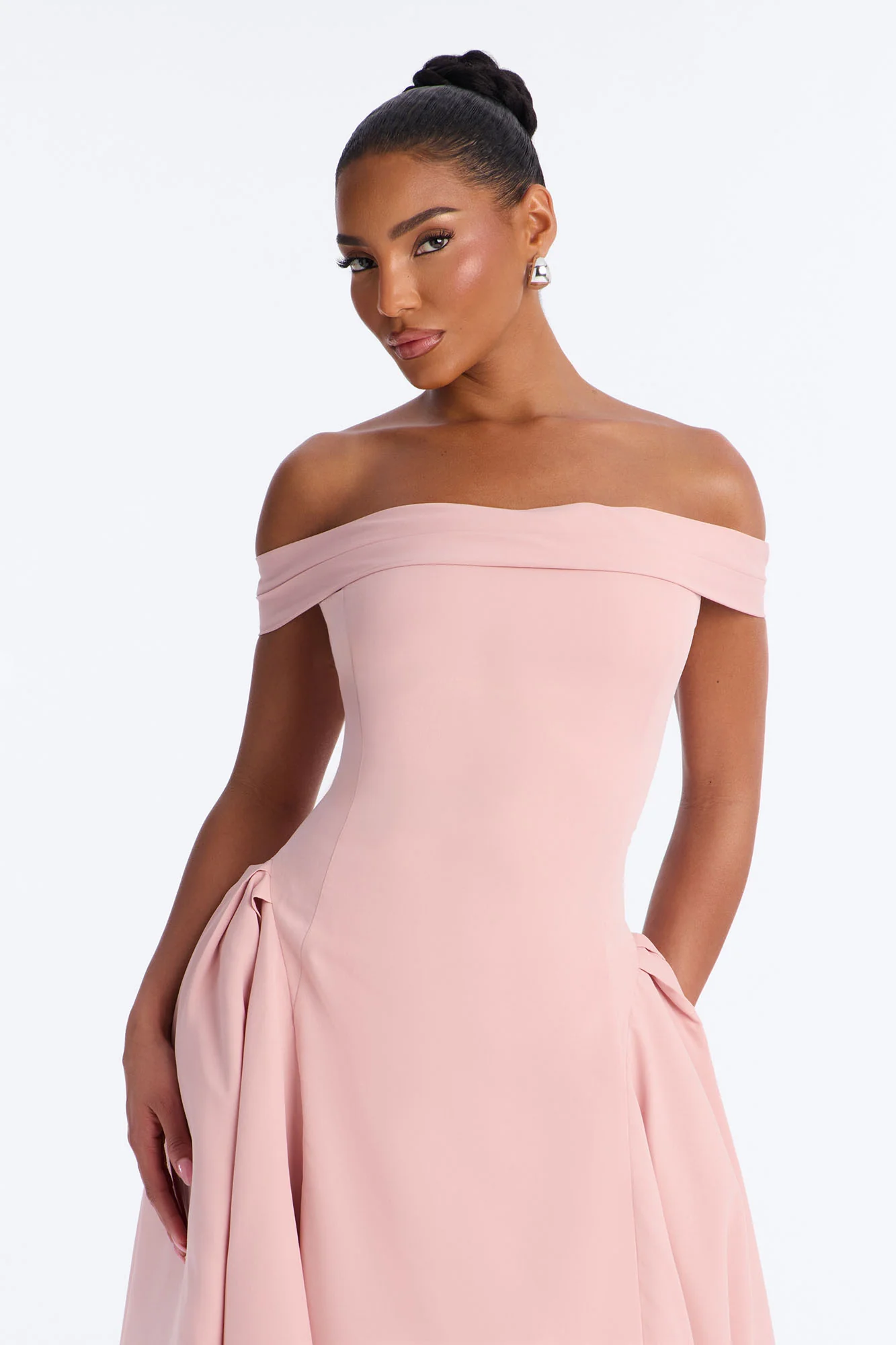 Chelsea Off Shoulder Pleated Midi Dress - Mauve - Image 2