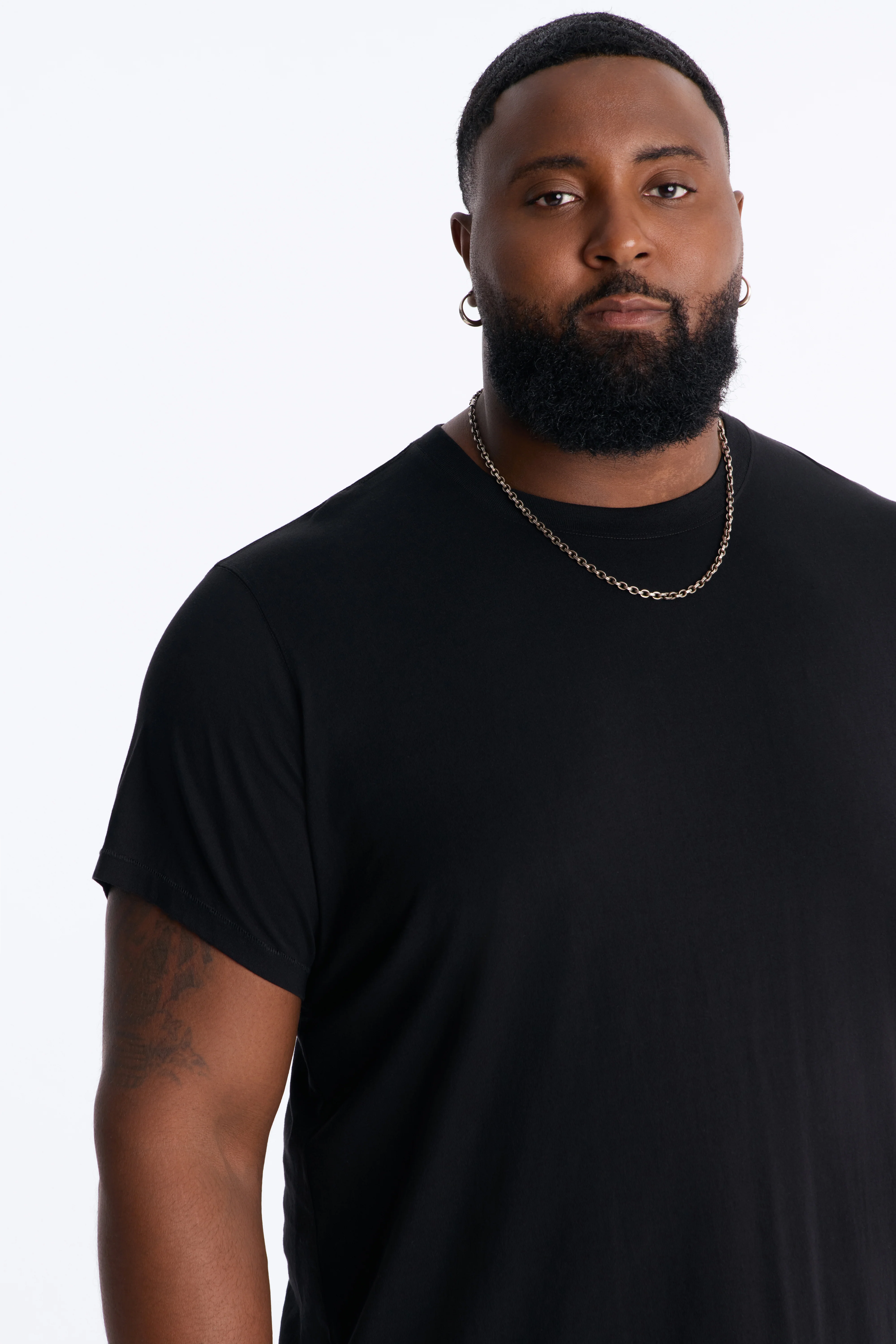Classic Slim Tee - Black - Image 7