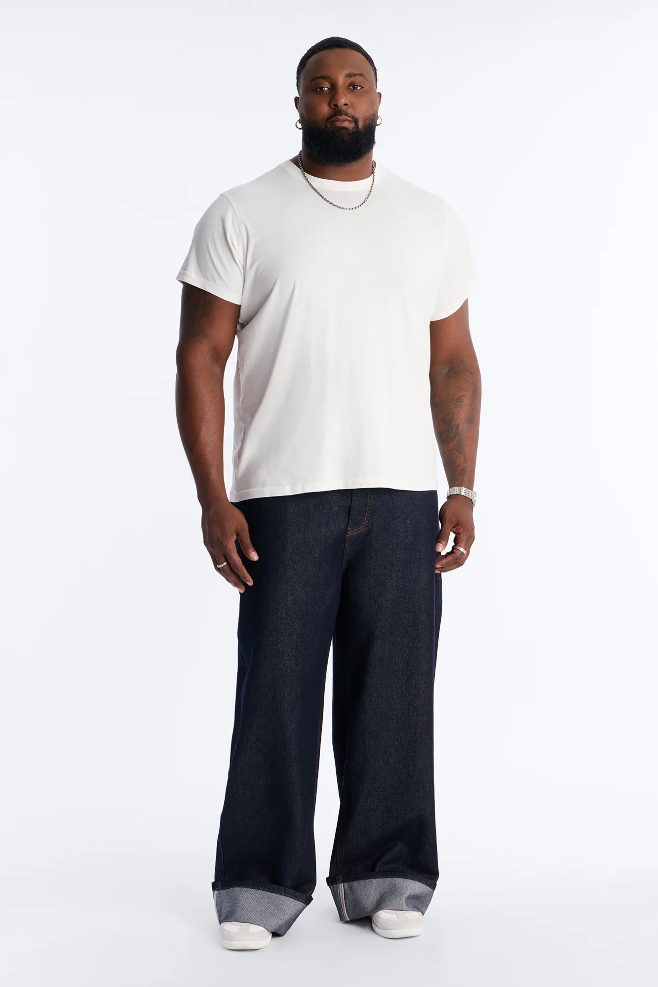 Classic Slim Tee - White - Image 5