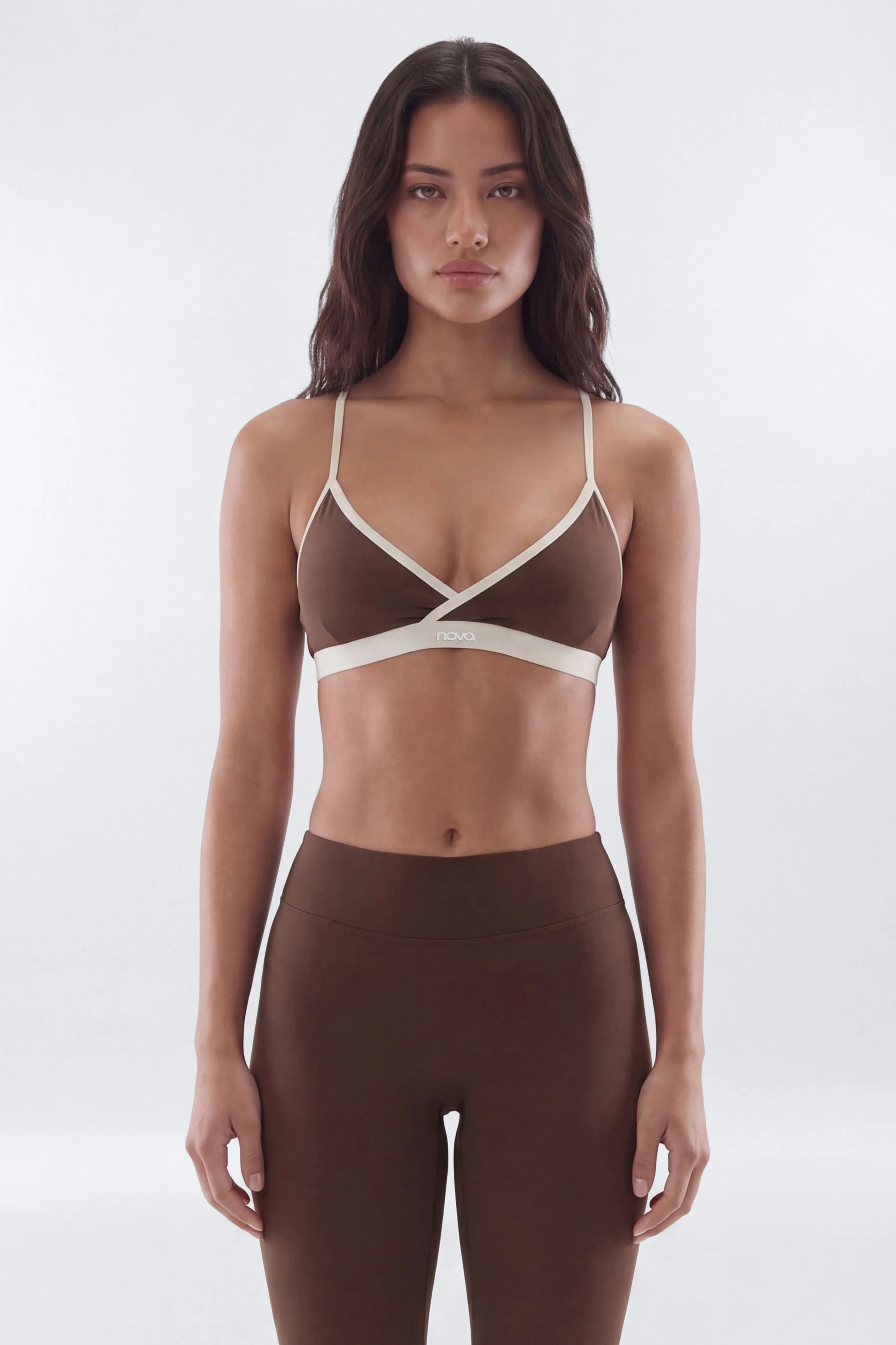 CloudForm™ V Front Contrast Sports Bra - Brown