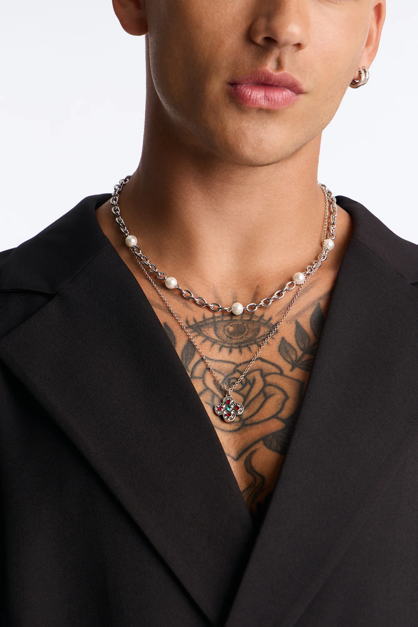 Clover And Pearls Chain Necklace Set - Silver