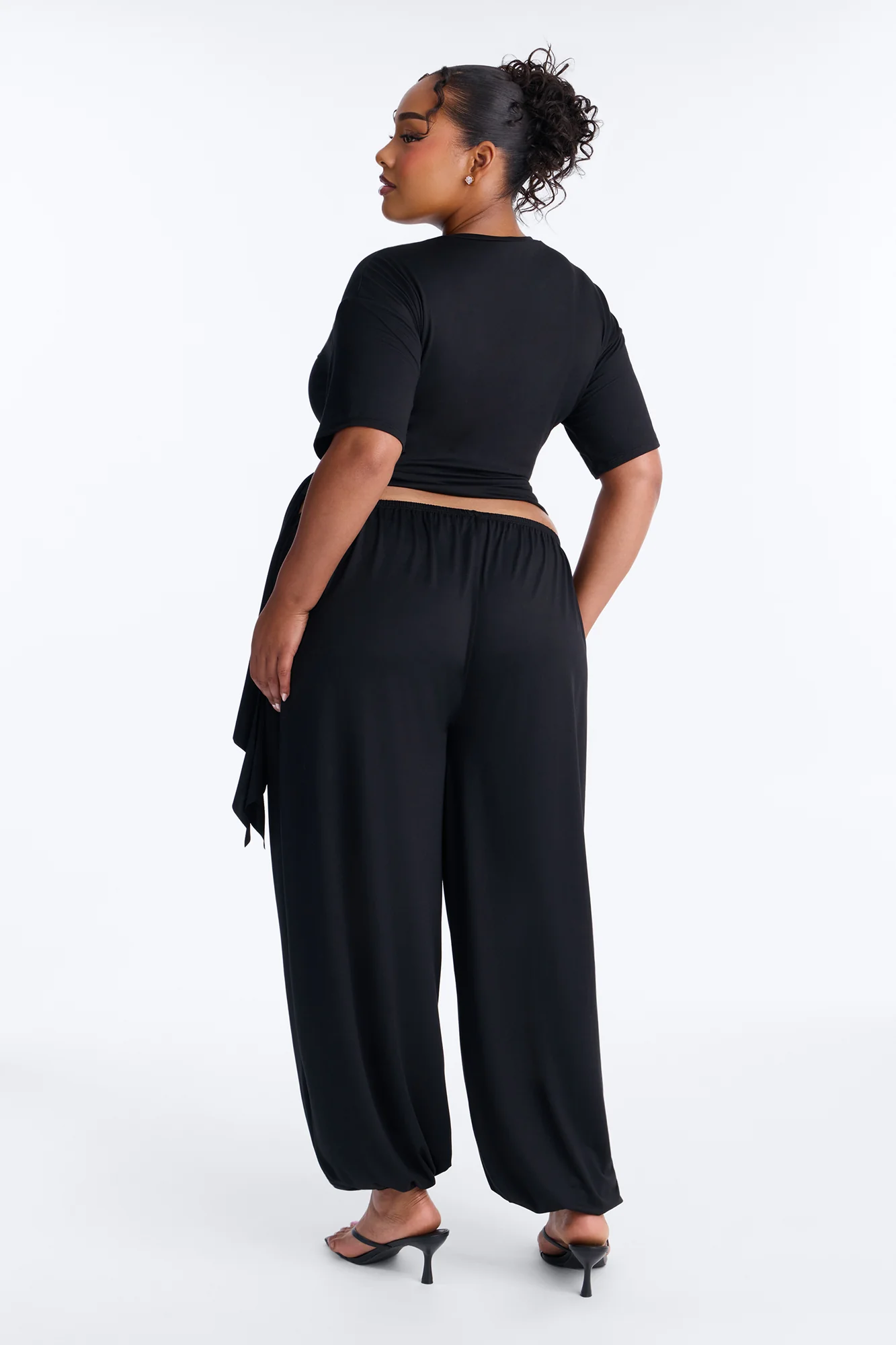 Cozy And Cool Ruched Jogger Pant Set - Black - Image 3