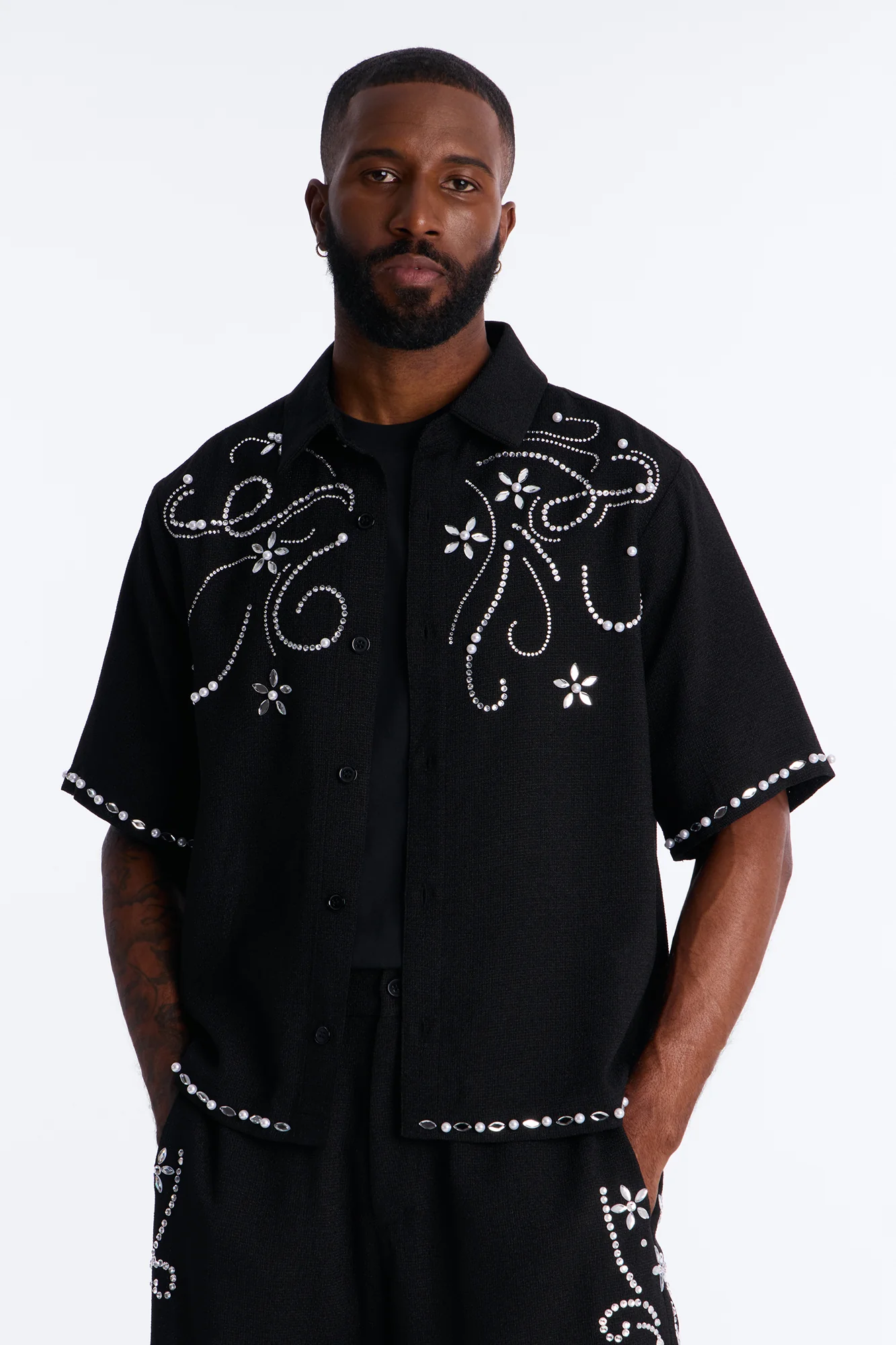 Cropped Wanderlust Pearl Journey Button Up - Black