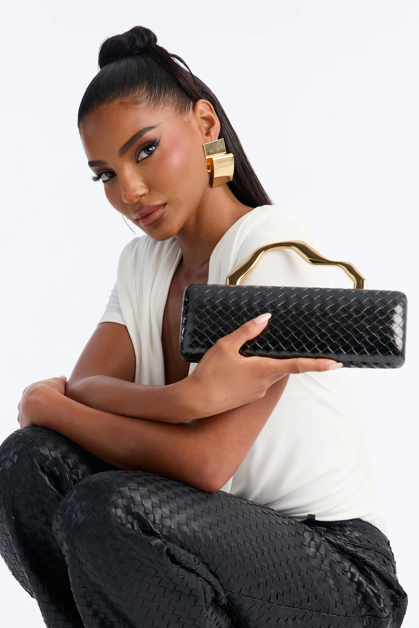 Deco Woven Faux Leather Clutch - Black - Image 2