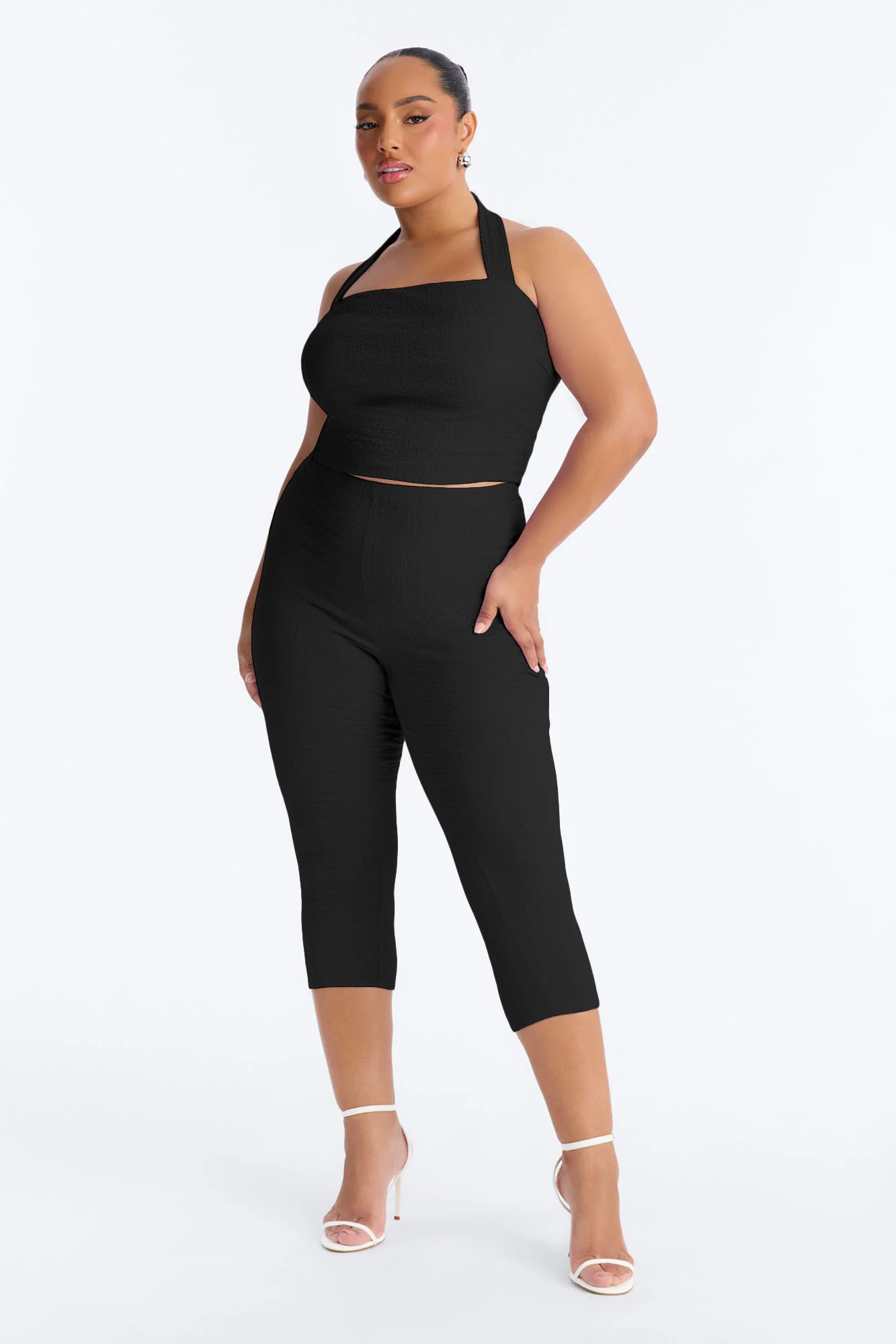 Delilah Textured Halter Capri Pant Set - Black - Image 4