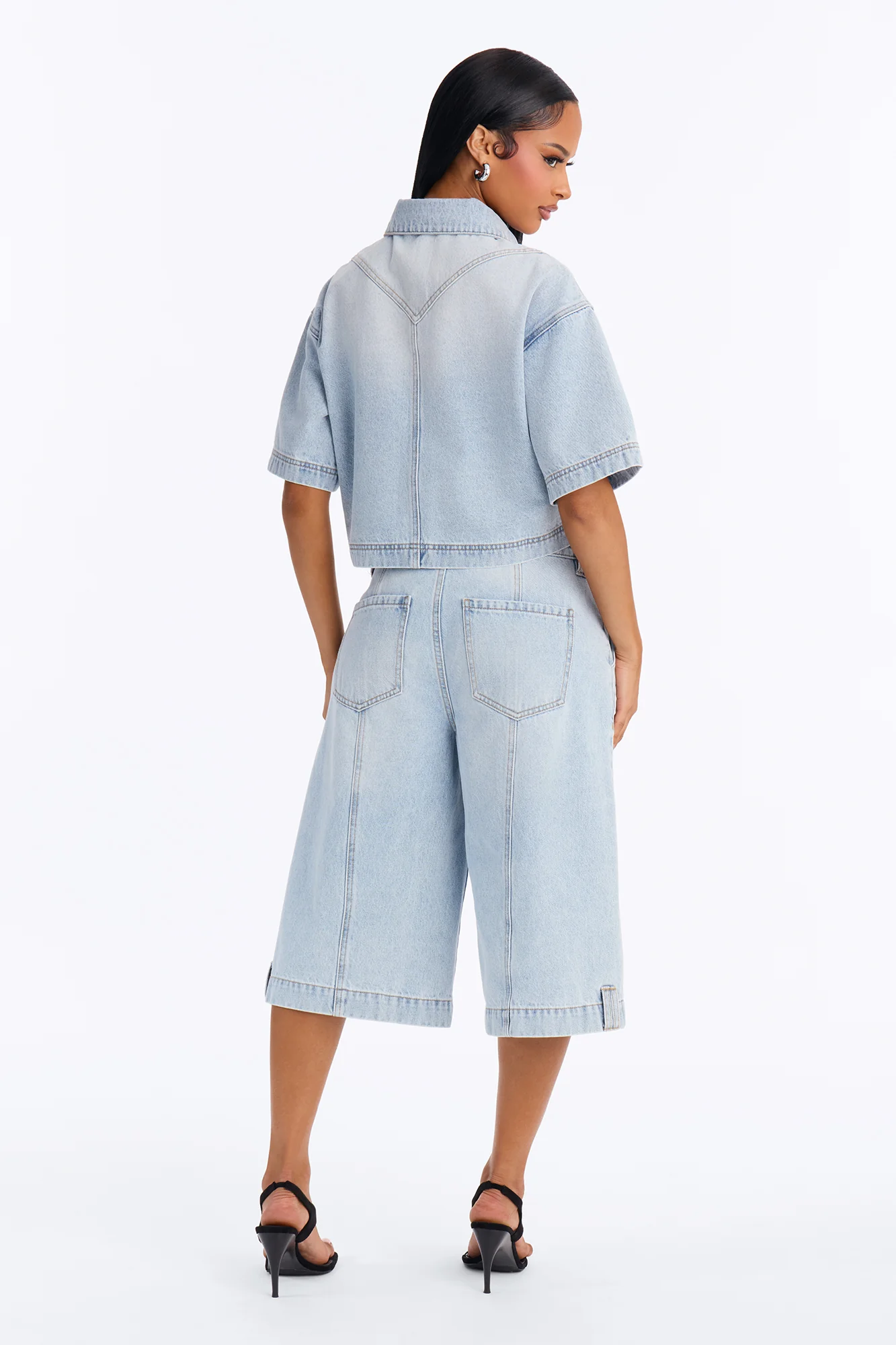 Denim Definition Jort Set - Light Wash - Image 4