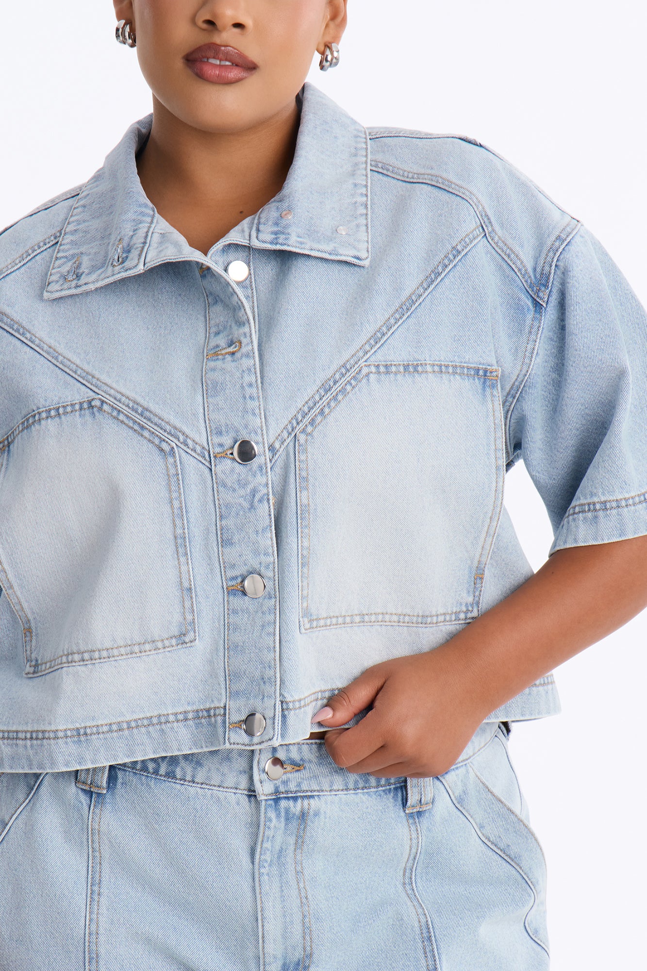 Denim Definition Jort Set - Light Wash - Image 7