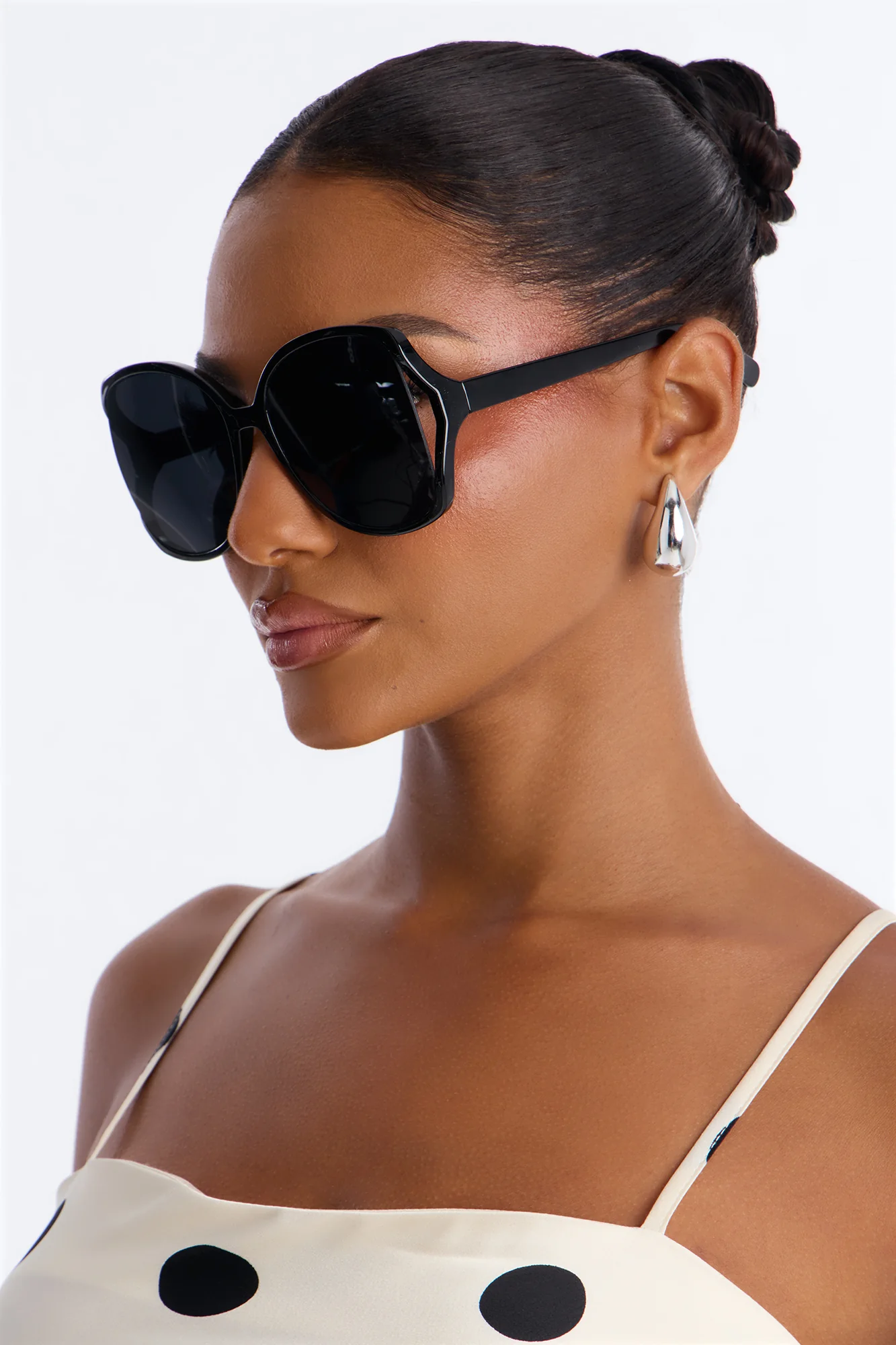 Don't Side Eye Sunglasses - Black - Image 2