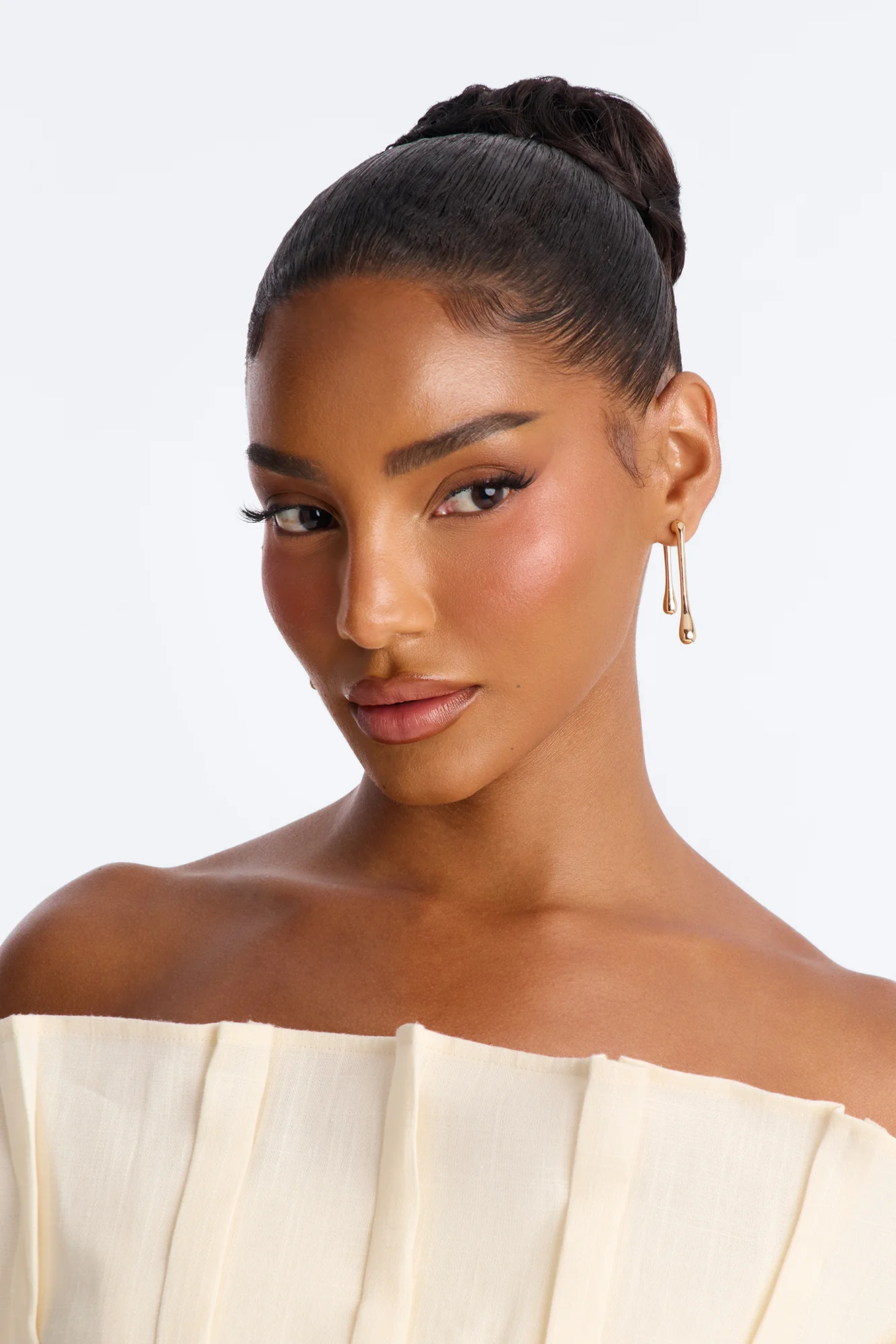 Drip Hardware Earrings - Gold - Image 2