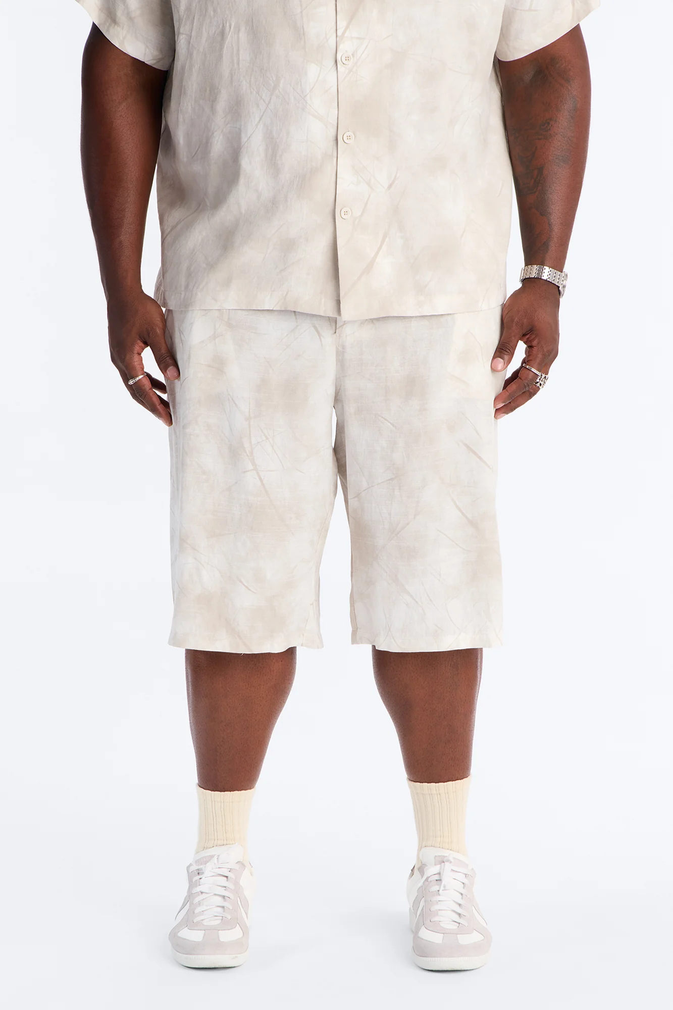 Dune Shadow Baggy Short - Beige - Image 8