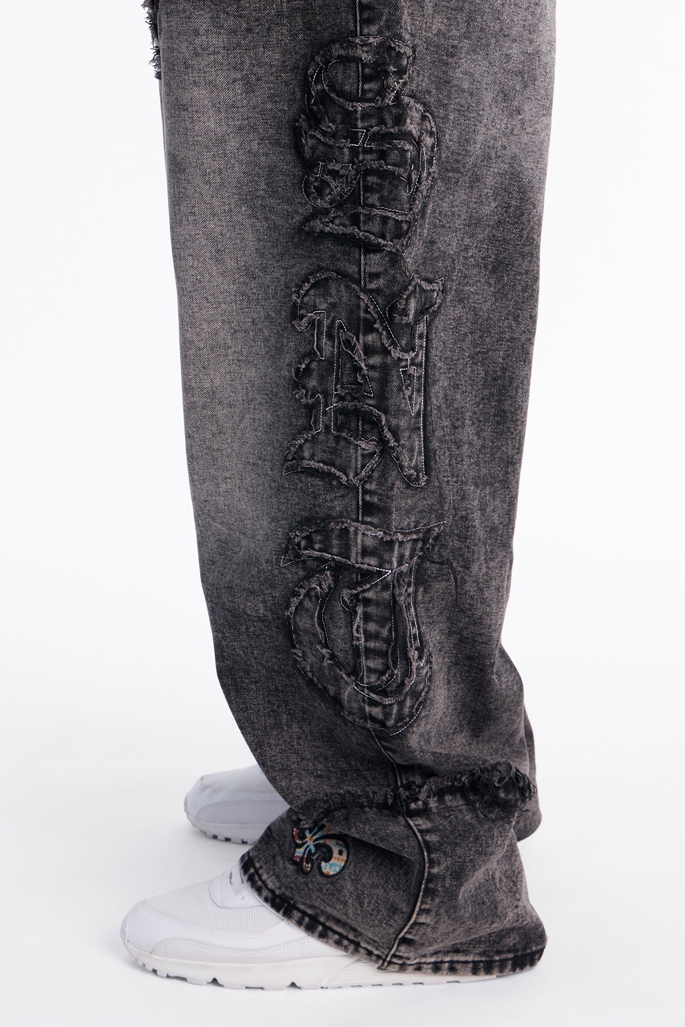 East End Frayed Baggy Jean - Dark Wash - Image 10