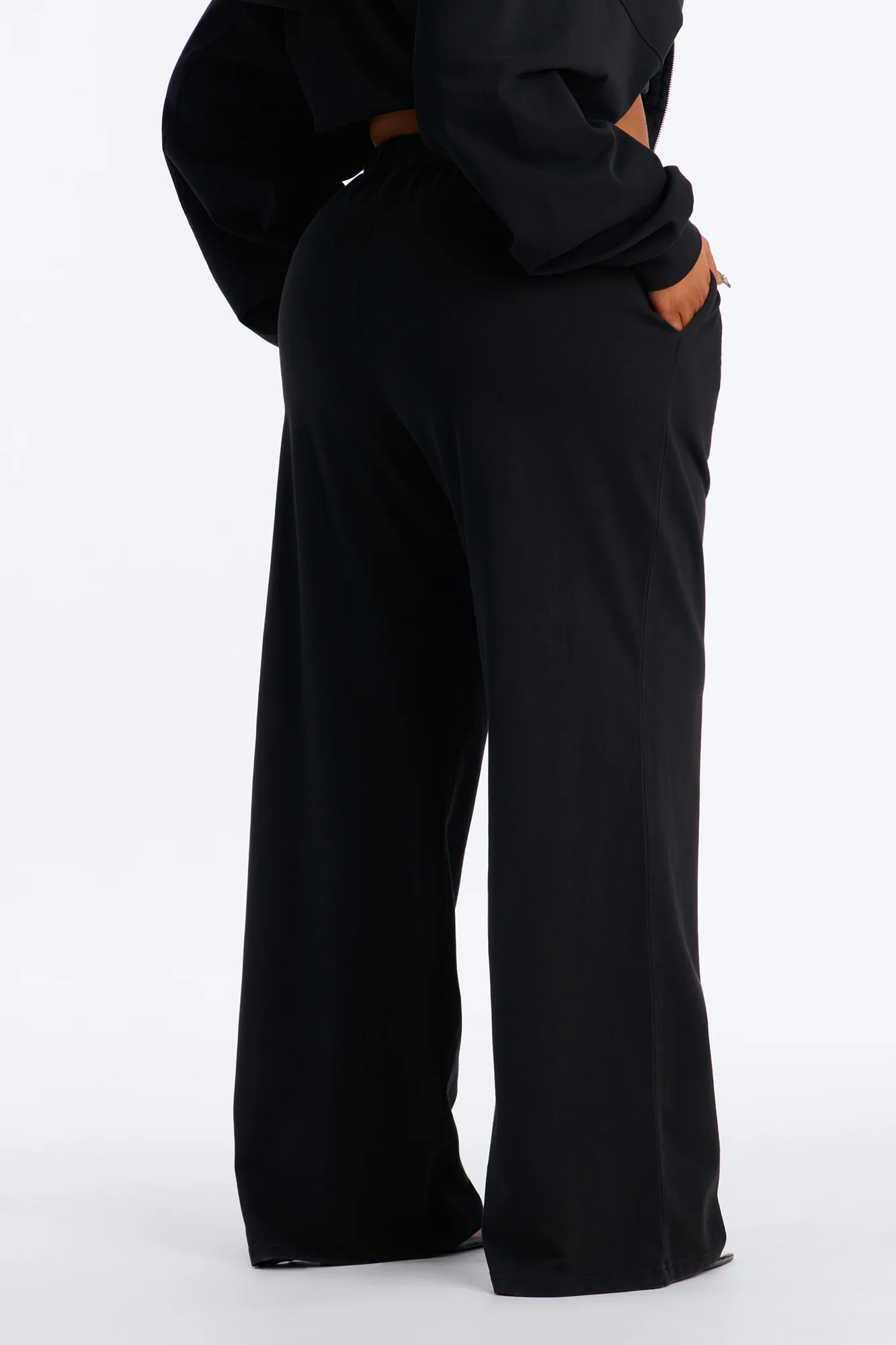Ellie Wide Leg Pull On Pant - Black - Image 6