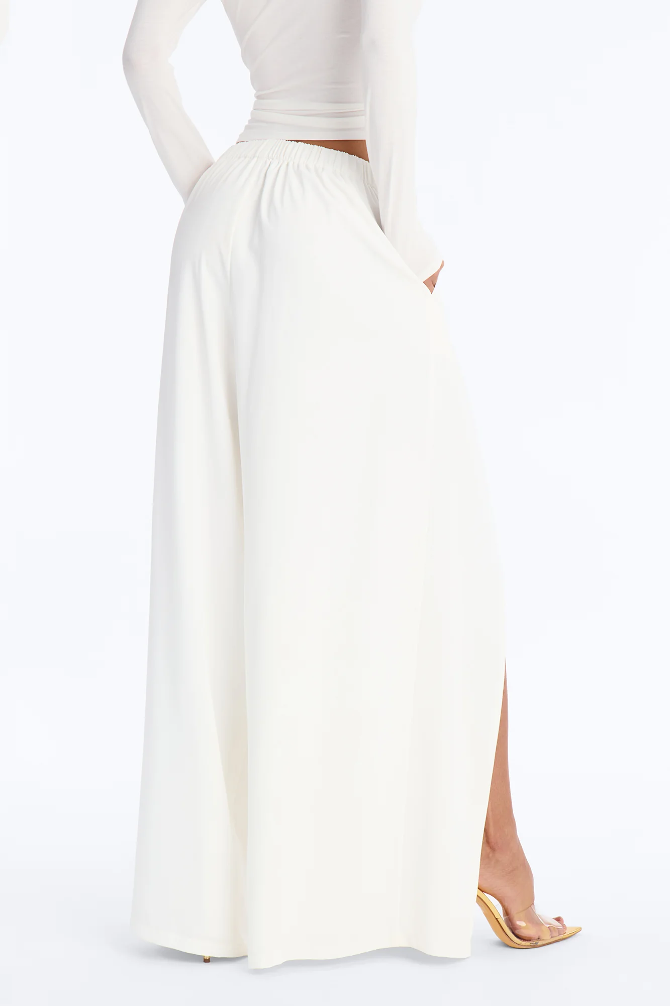 Elodie Mid Rise Super Wide Leg Crepe Pant 33″ - Ivory - Image 3