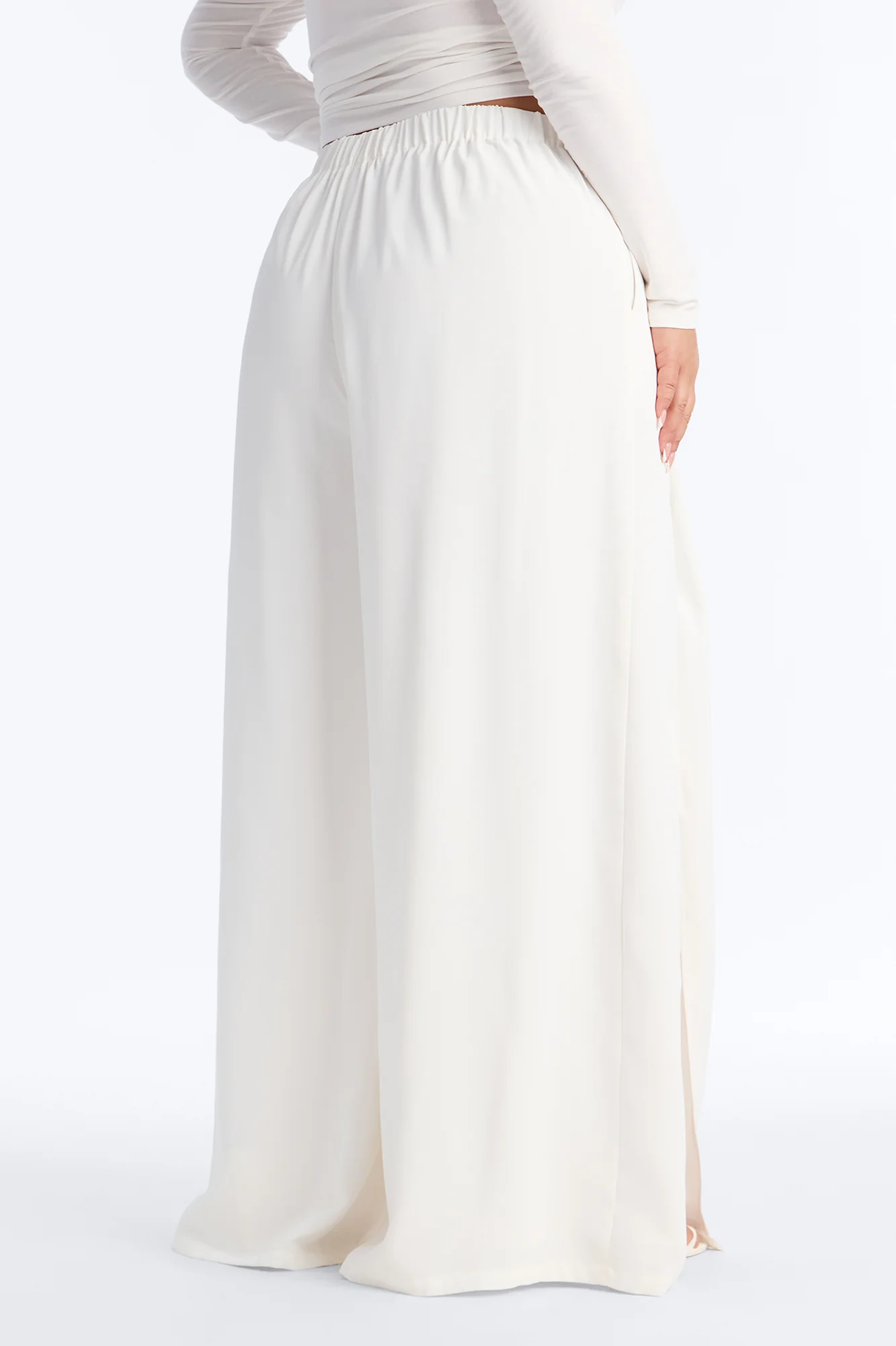 Elodie Mid Rise Super Wide Leg Crepe Pant 33″ - Ivory - Image 7