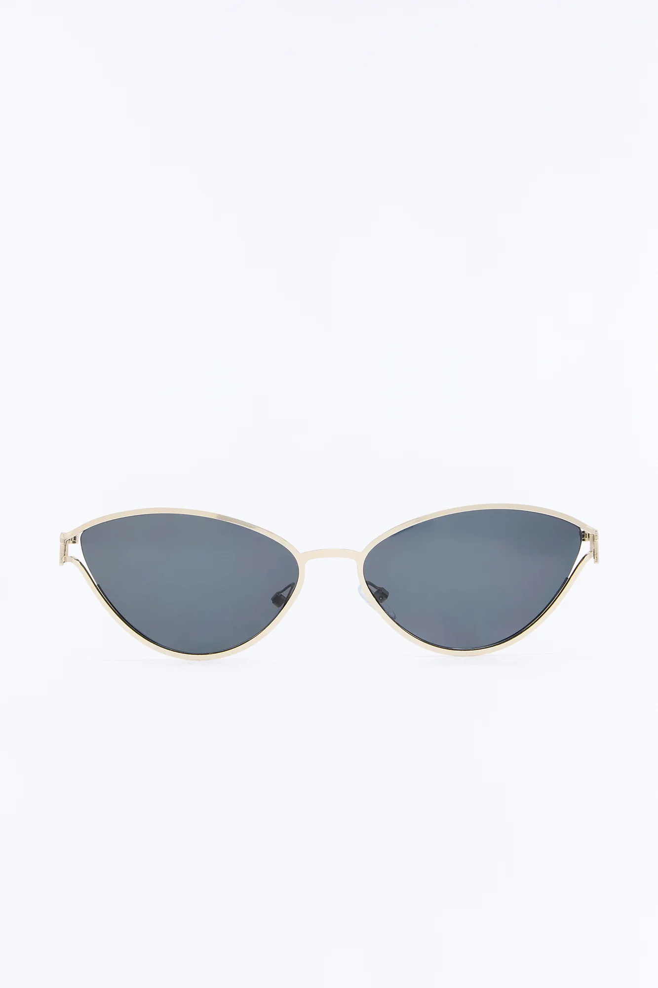 Fierce Diva Cat Eye Sunglasses - Silver - Image 4