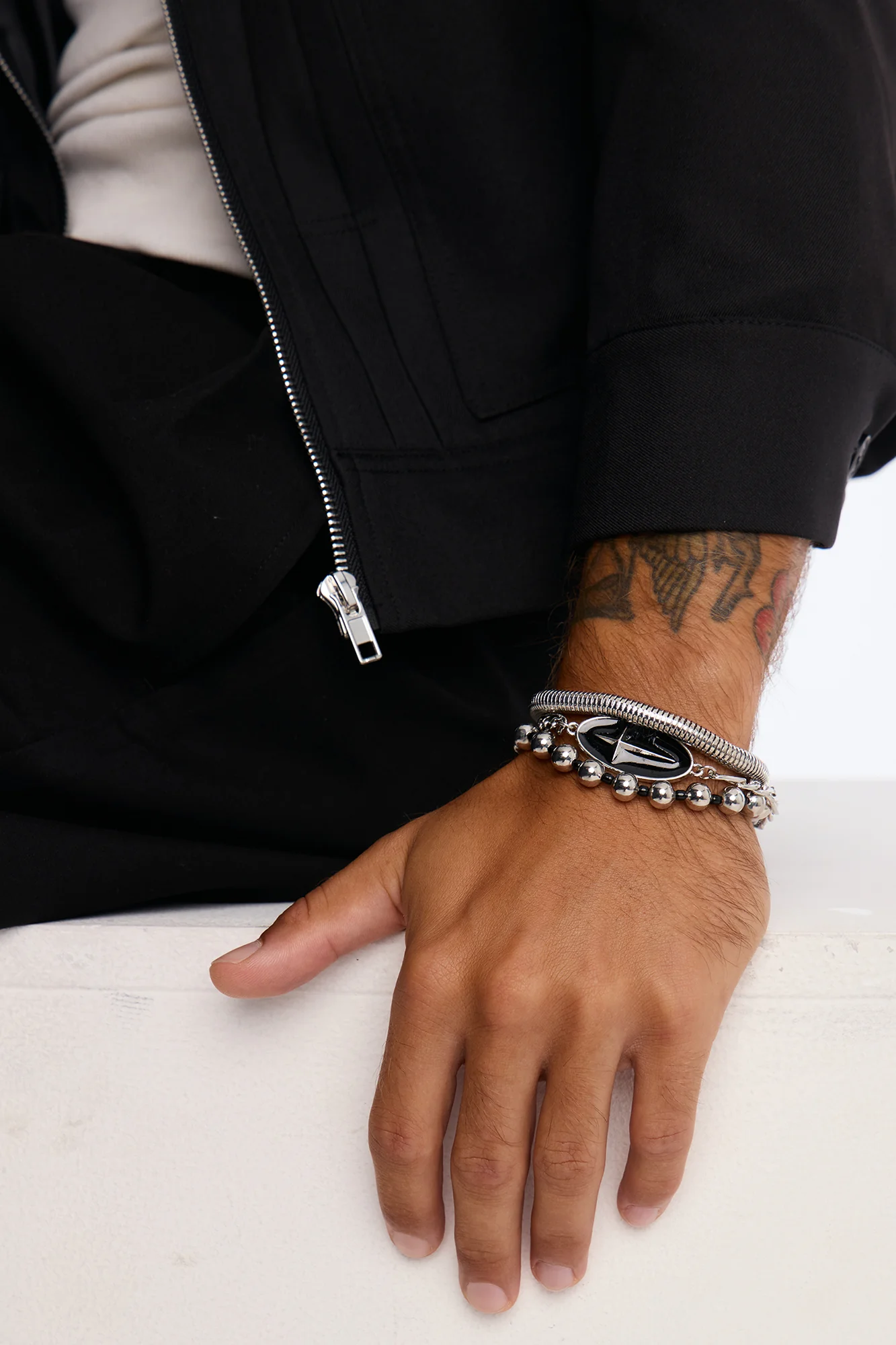 Fight For Your Beliefs Bracelet Set - Silver - Image 2