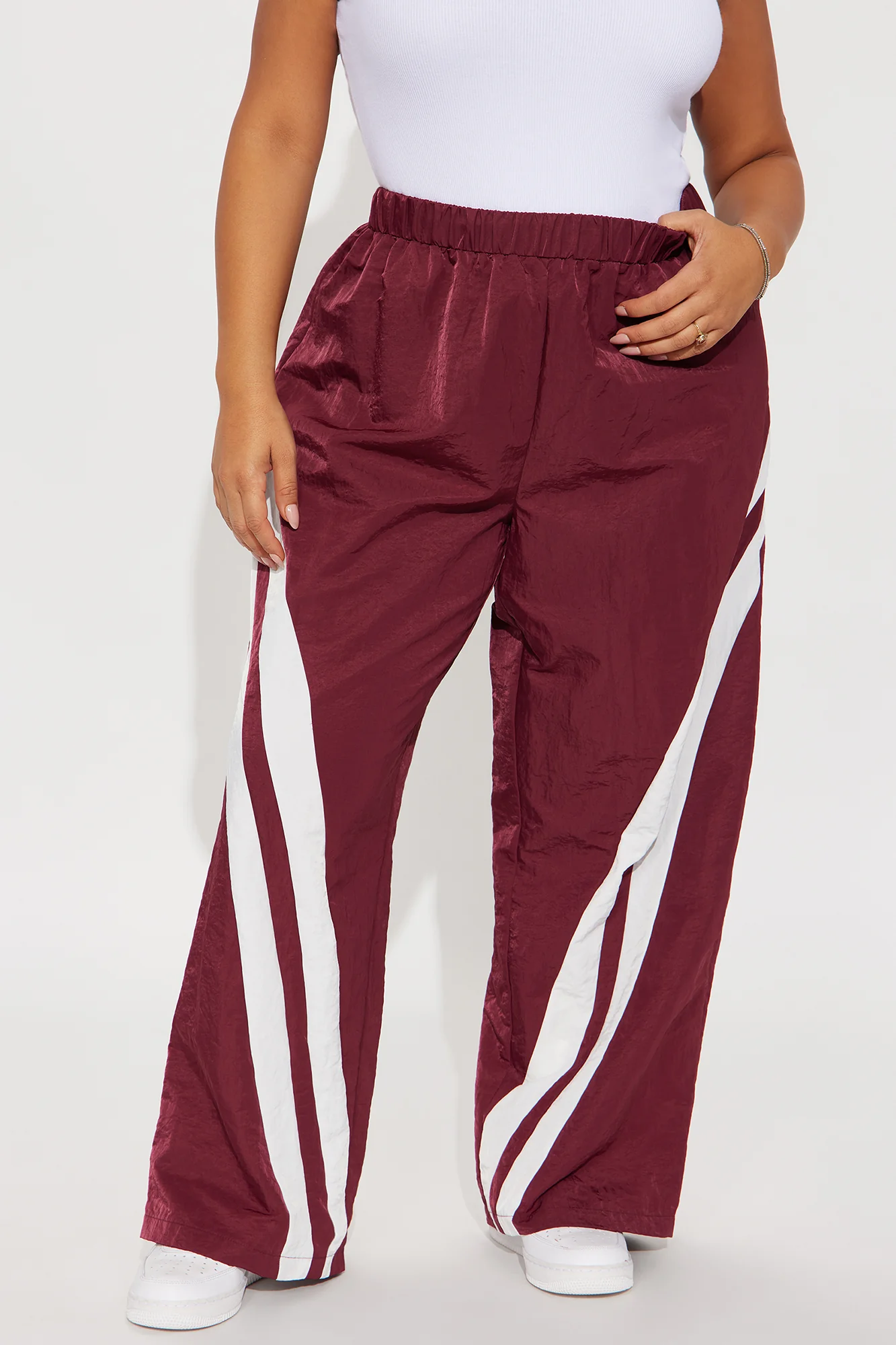 Follow The Curve Windbreaker Track Pant - Burgundy - Image 6
