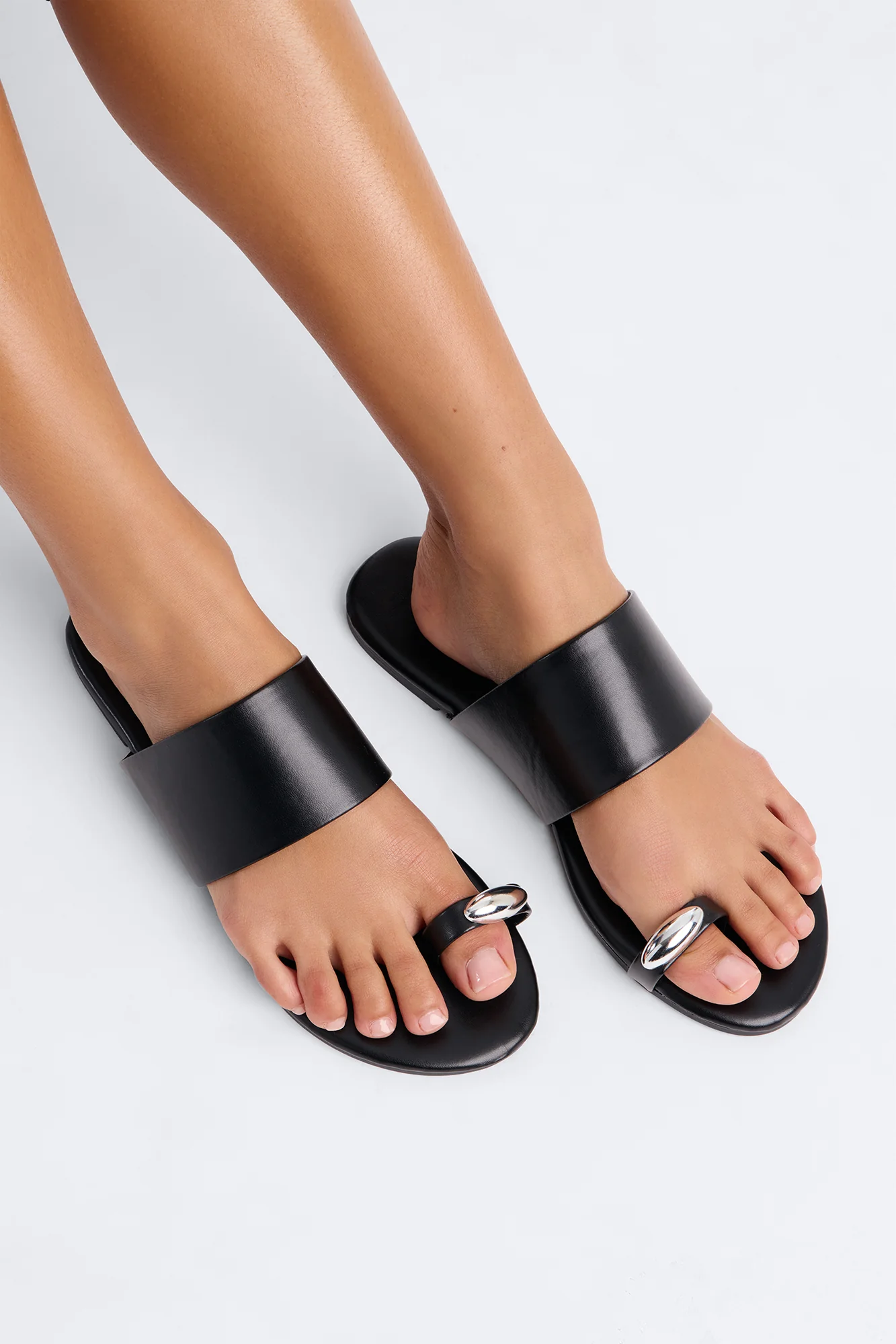 French Polynesia Hardware Toe Ring Sandals - Black - Image 4