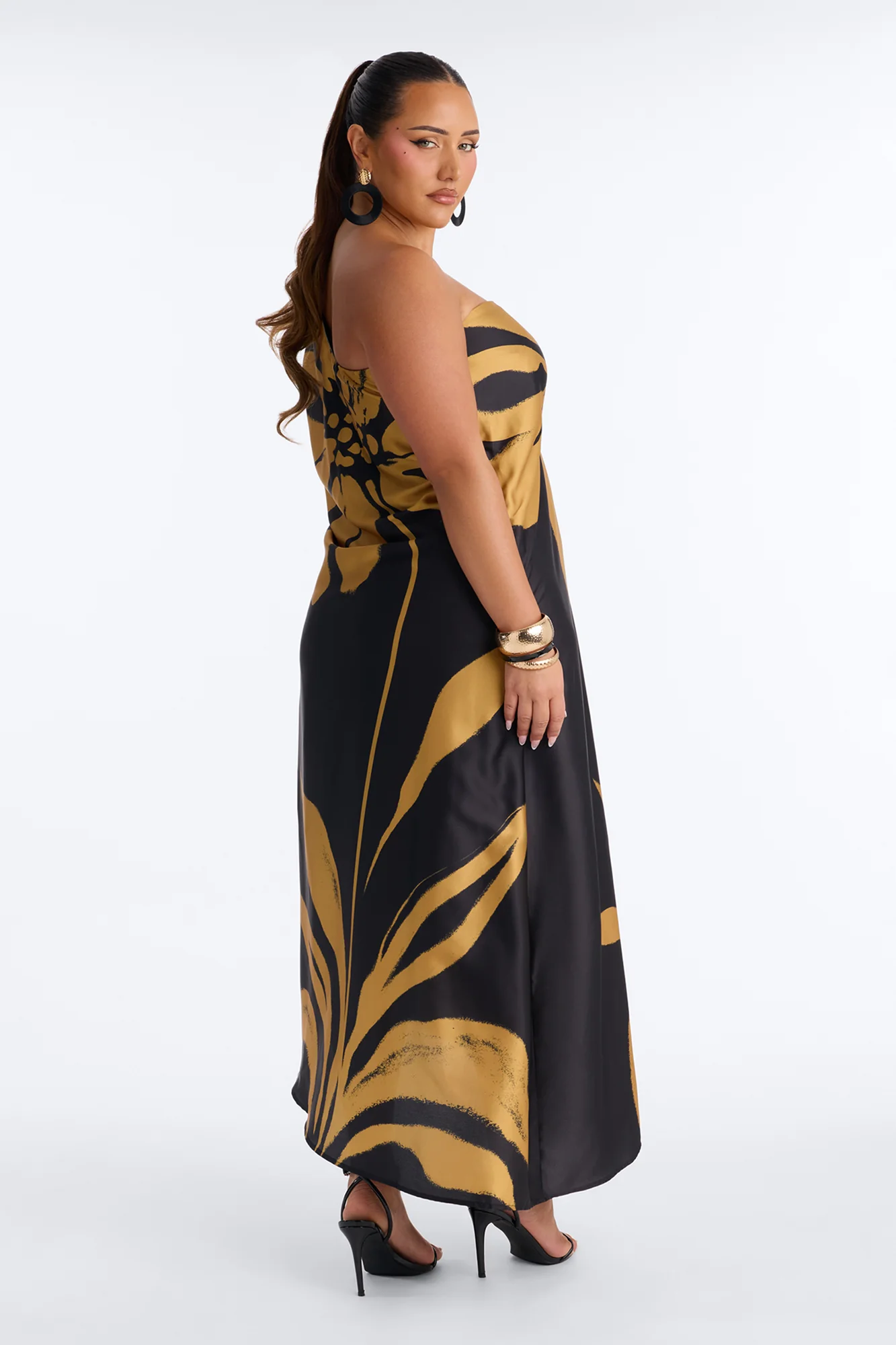 Gentle Glow Satin Kaftan Maxi Dress - Black/Gold - Image 7