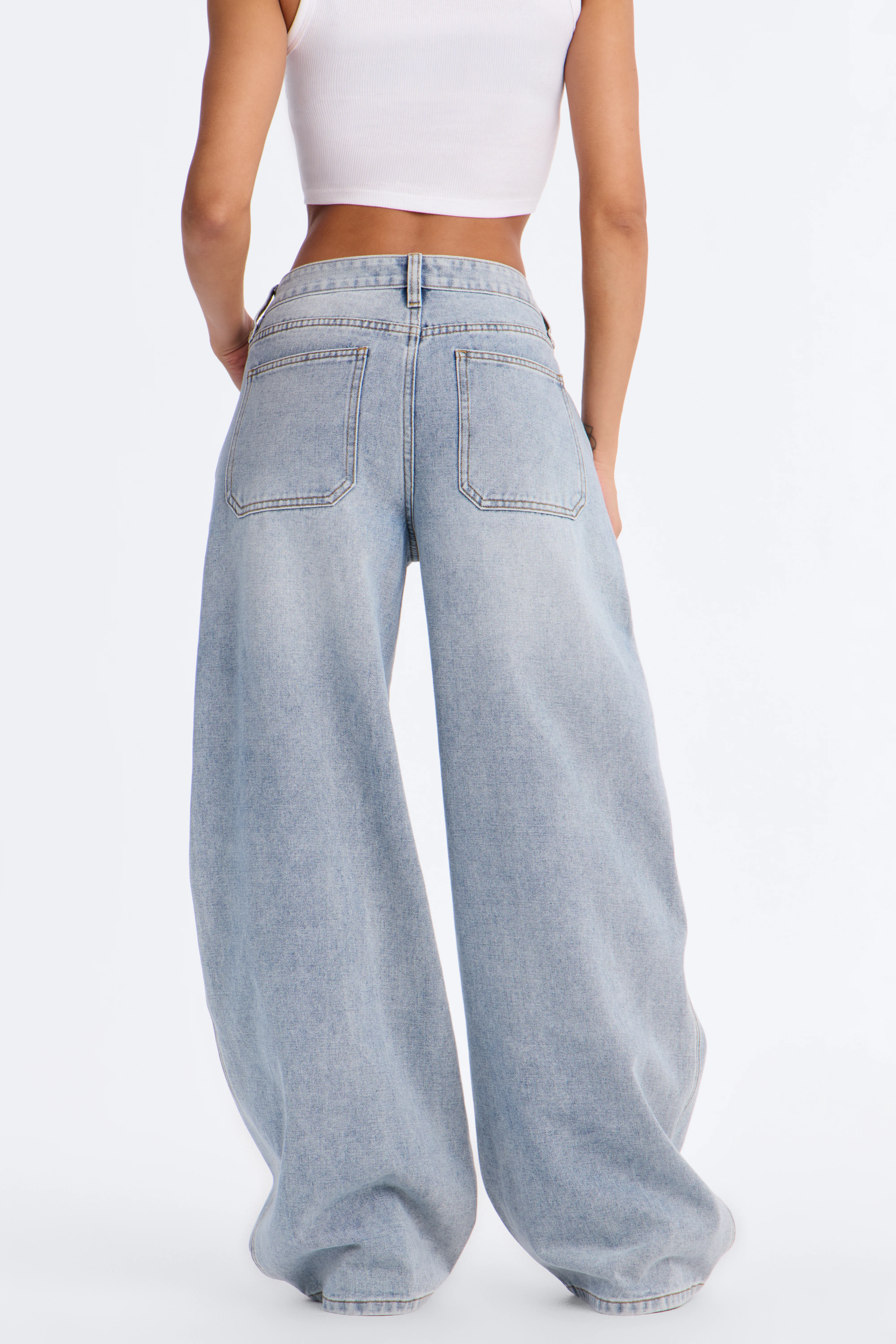Getaway Baggy Cargo Jeans - Medium Wash - Image 8