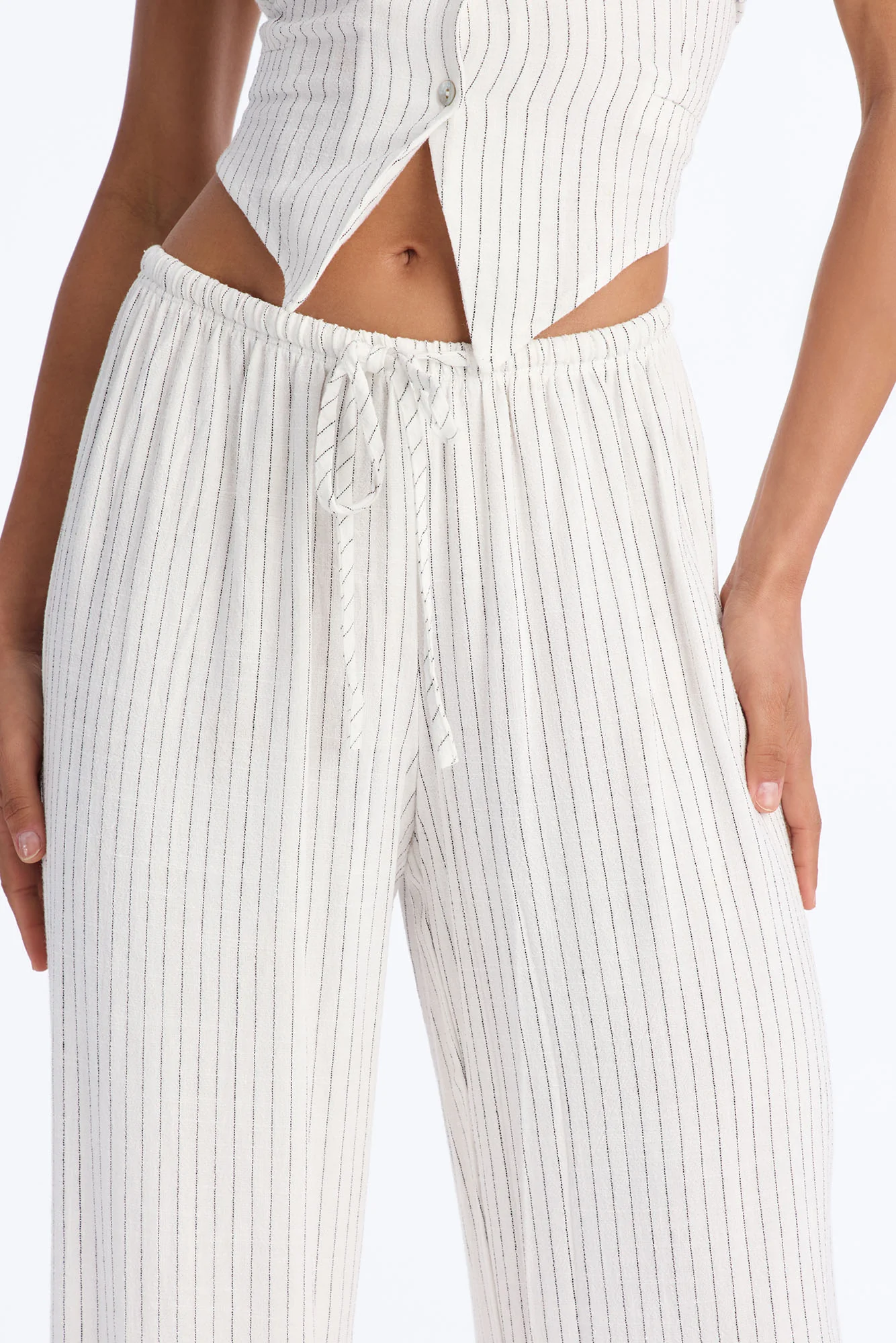 Girl Gone Wild Pinstripe Low Rise Wide Leg Pant 30″ - White/combo - Image 3