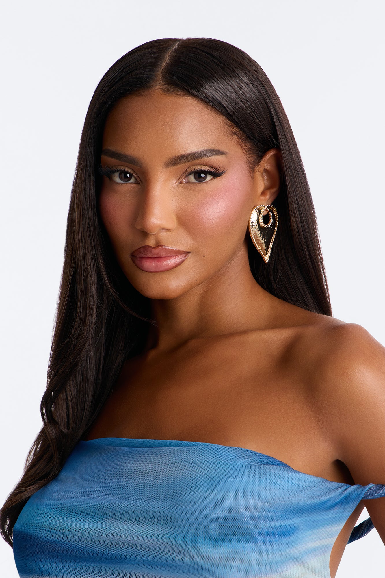 Heartful Drop Earrings - Gold - Image 2