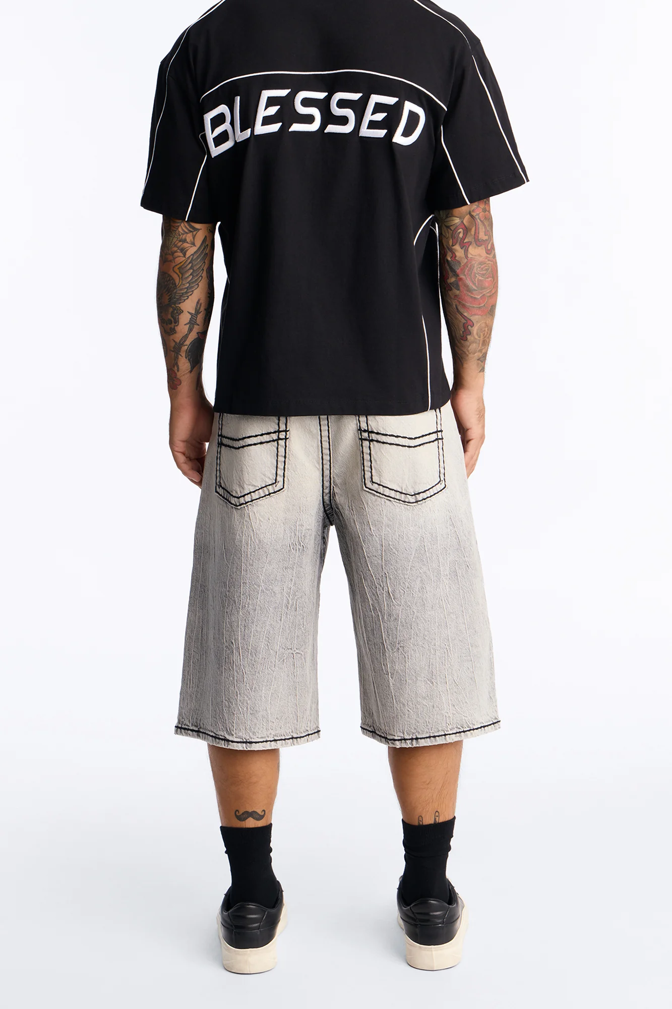 Heavy Stitch Sun Faded Baggy Denim Short - Grey - Image 4