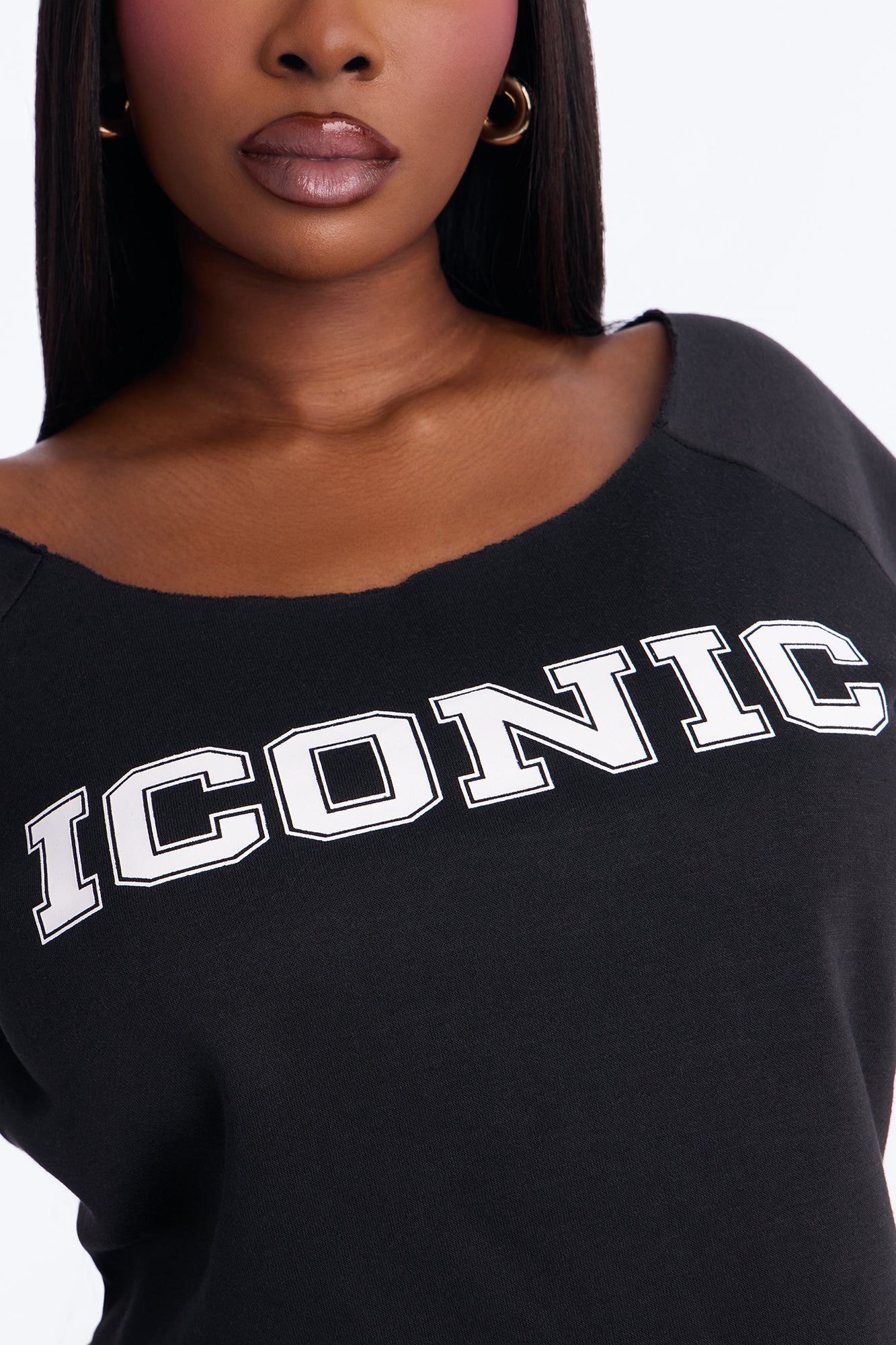 Iconic Off Shoulder Washed Cropped Tee - Black - Image 7