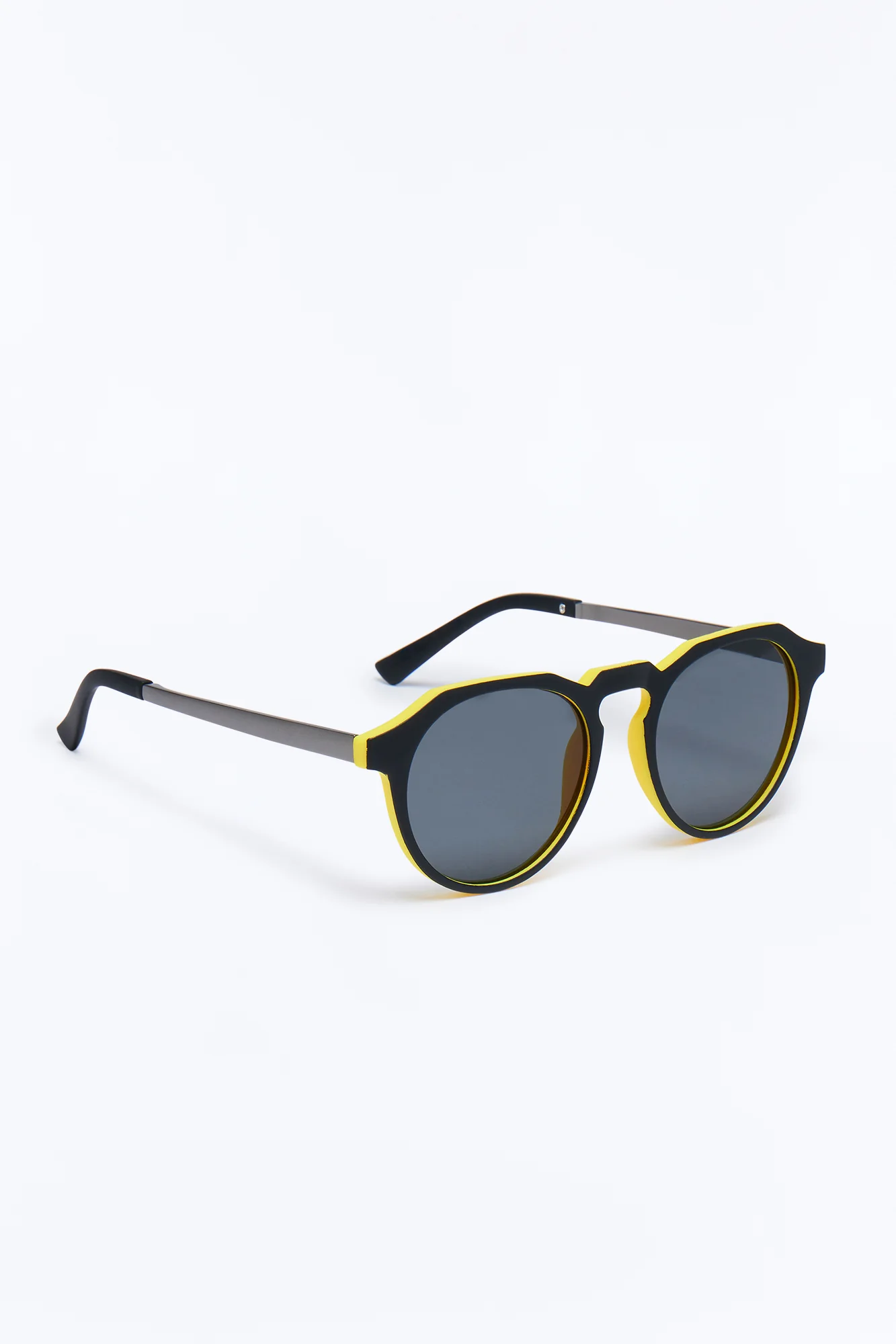 In Season Two Tone Sunglasses - Black/Yellow - Image 4