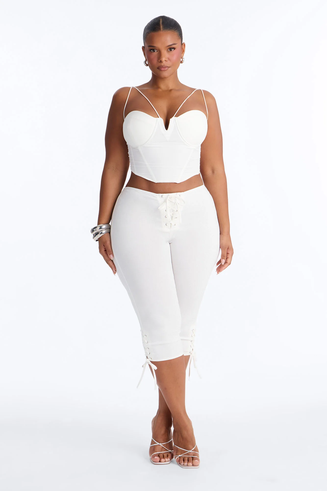 Inara Mid Rise Skinny Capri Pant - White - Image 6