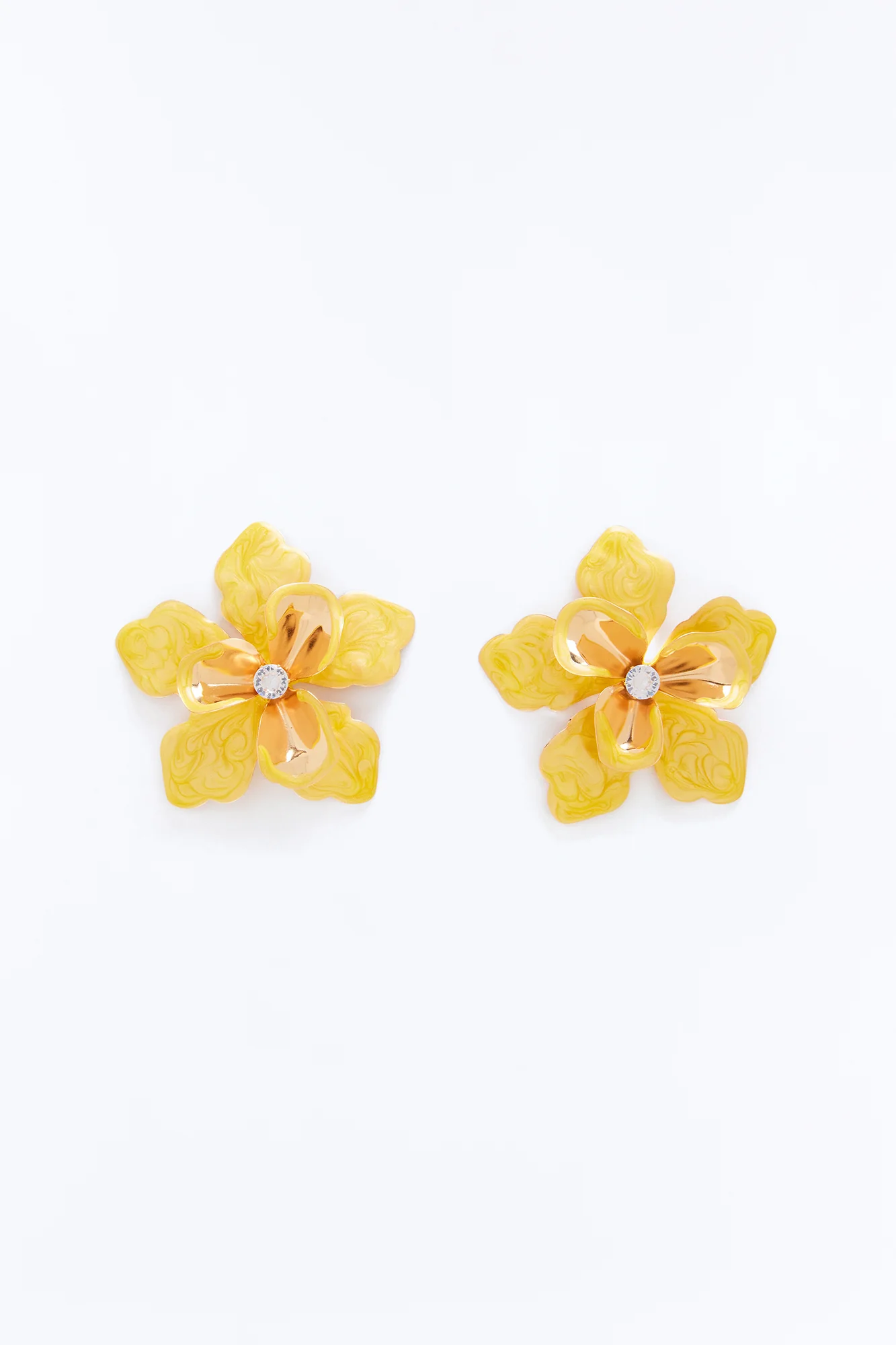 Island Hibiscus Stud Earrings - Yellow - Image 3