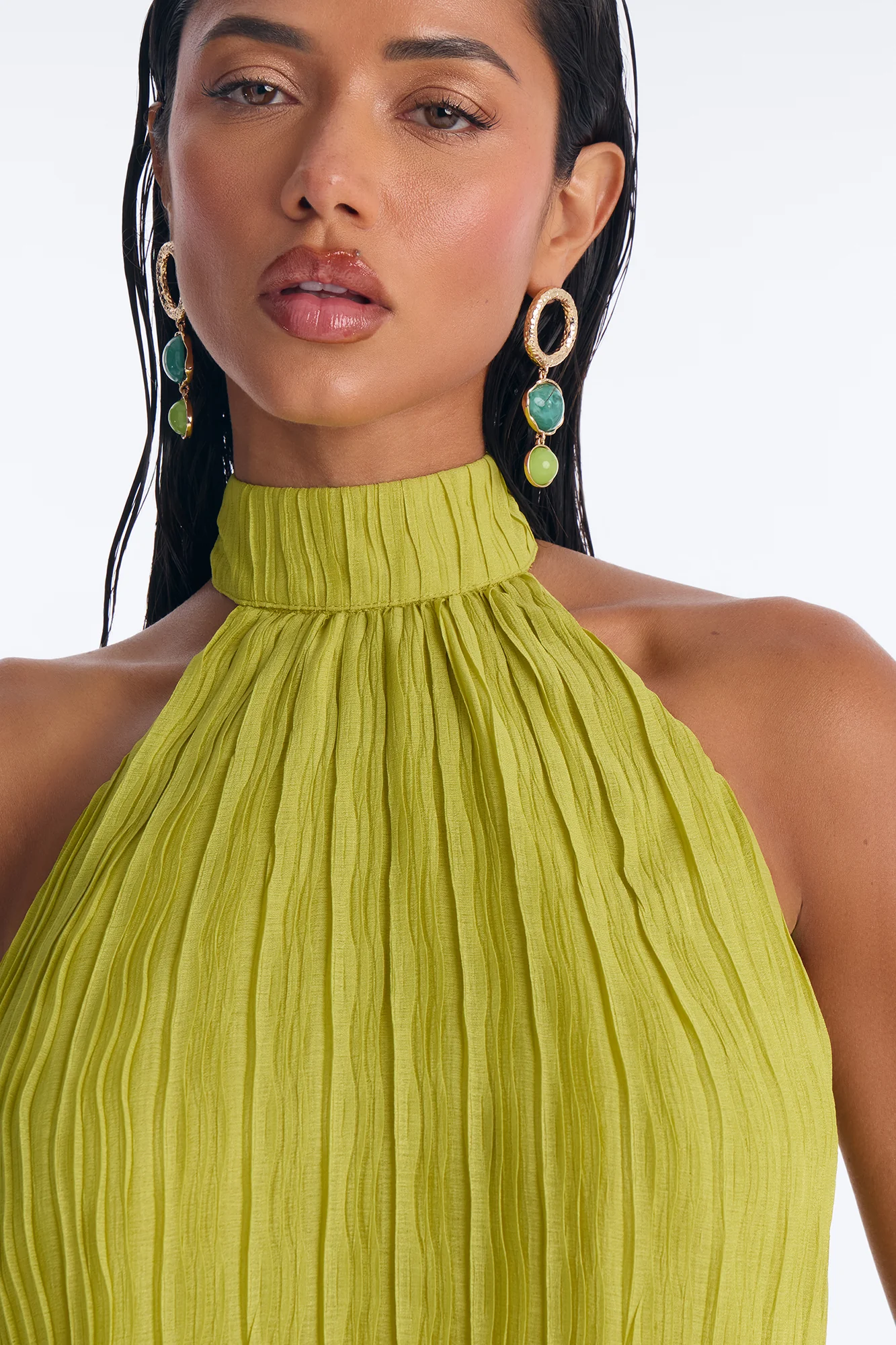 Juliet Plisse Chiffon Halter Mini Dress - Green - Image 3