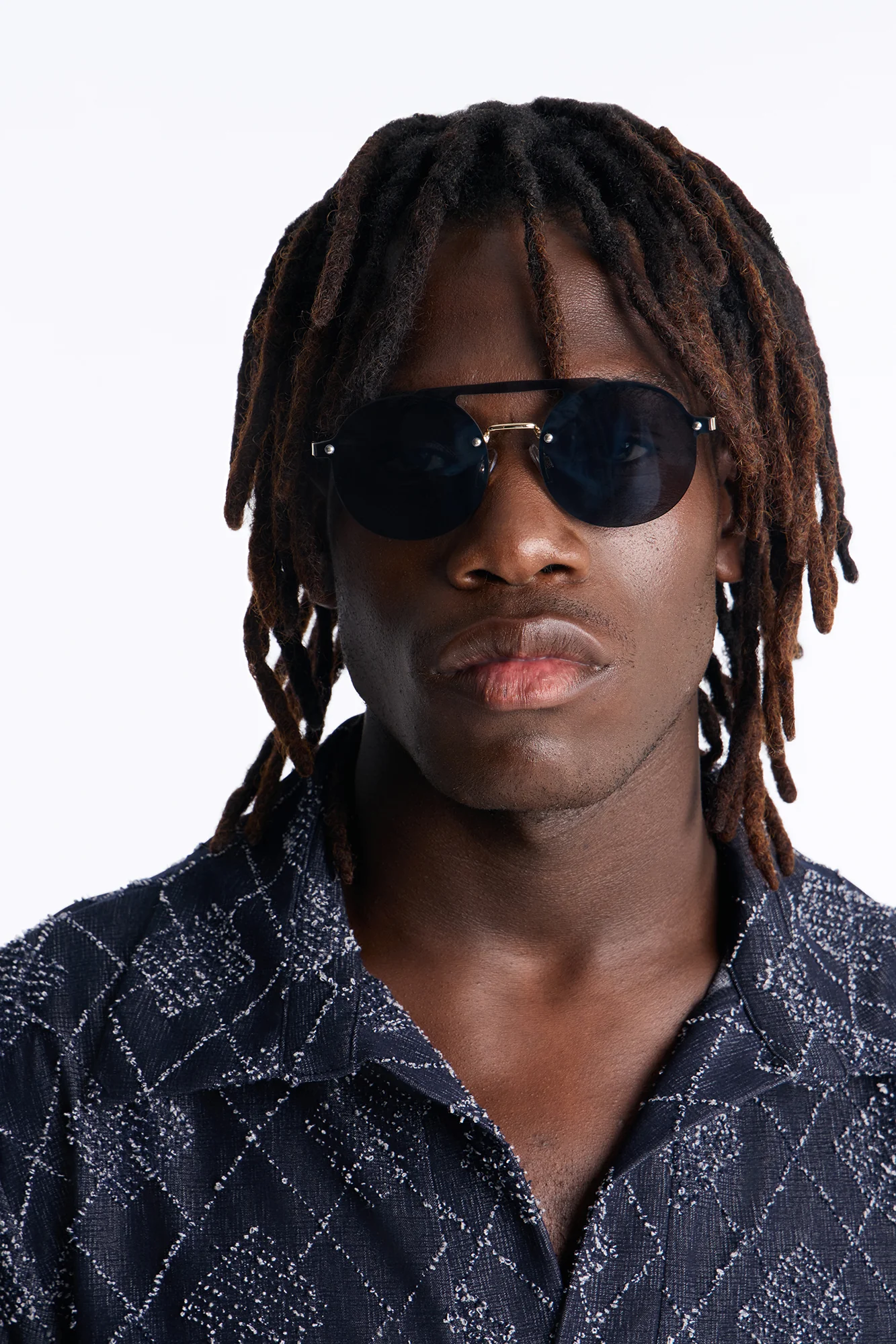 Keep Me Noted Sunglasses - Gold/Black