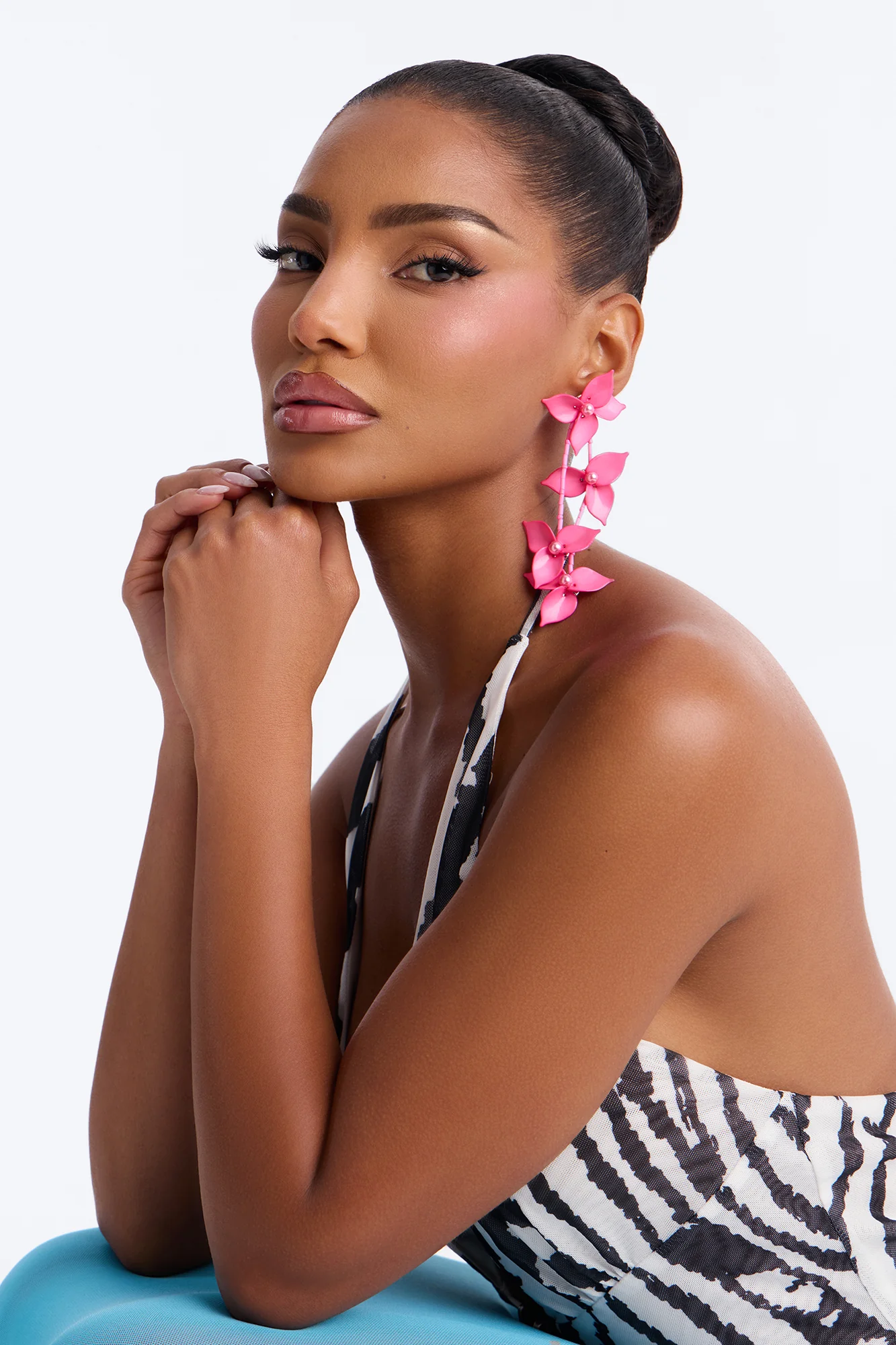Kind Soul Floral Drop Earrings - Fuchsia - Image 2