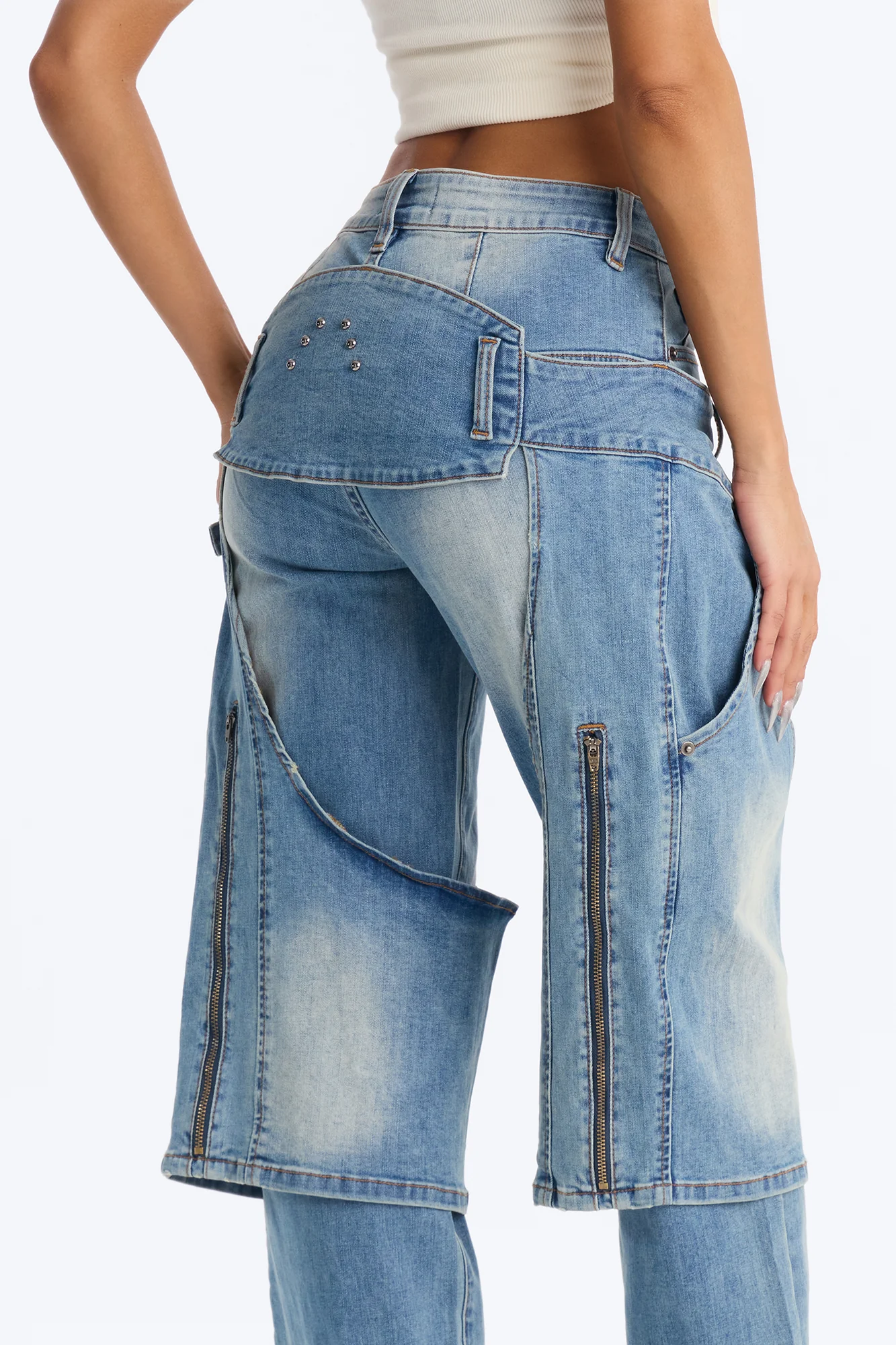 LA Showdown Chaps Straight Leg Jeans - Medium Wash - Image 4