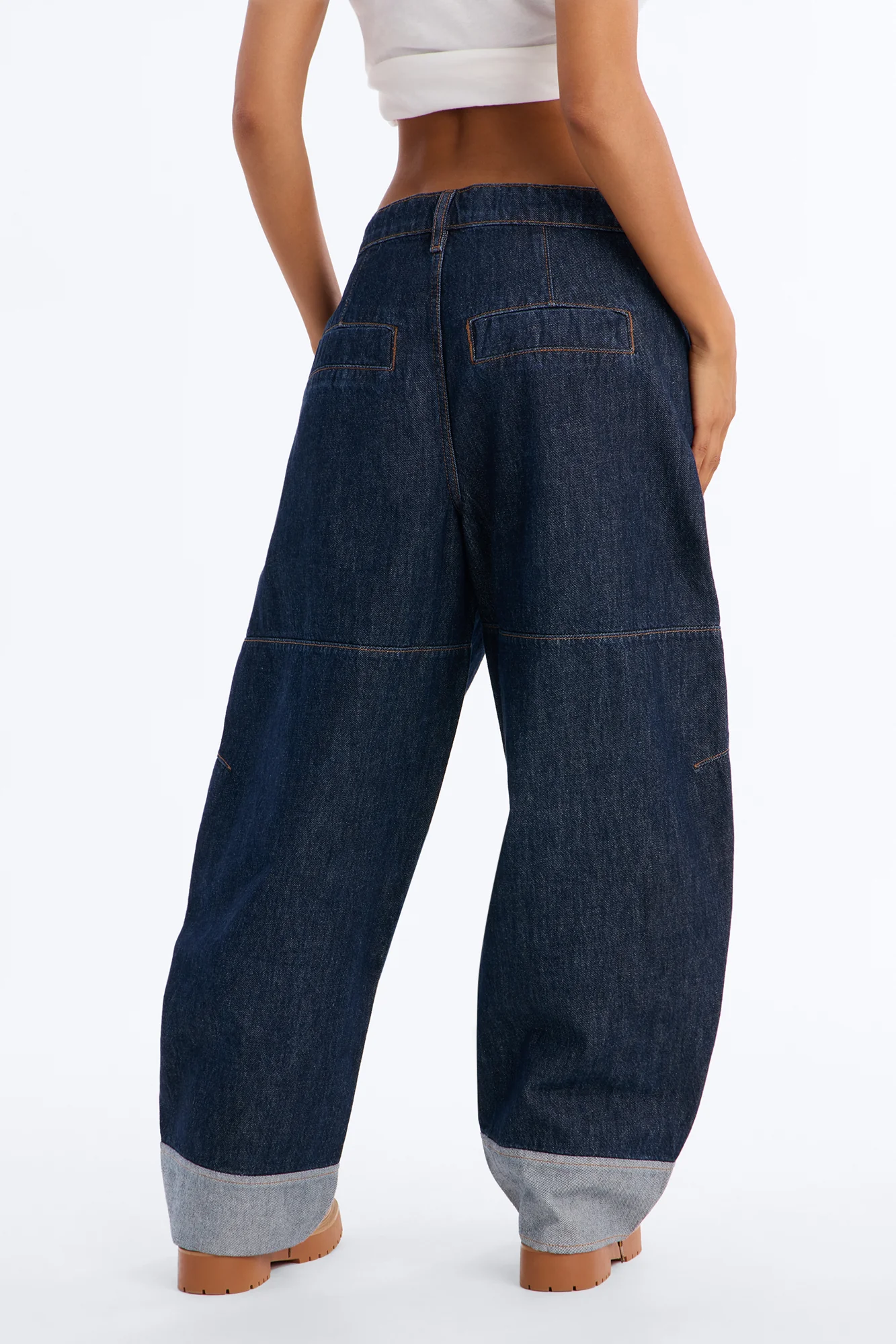 Liora Loose Fit Jeans - Dark Wash - Image 4