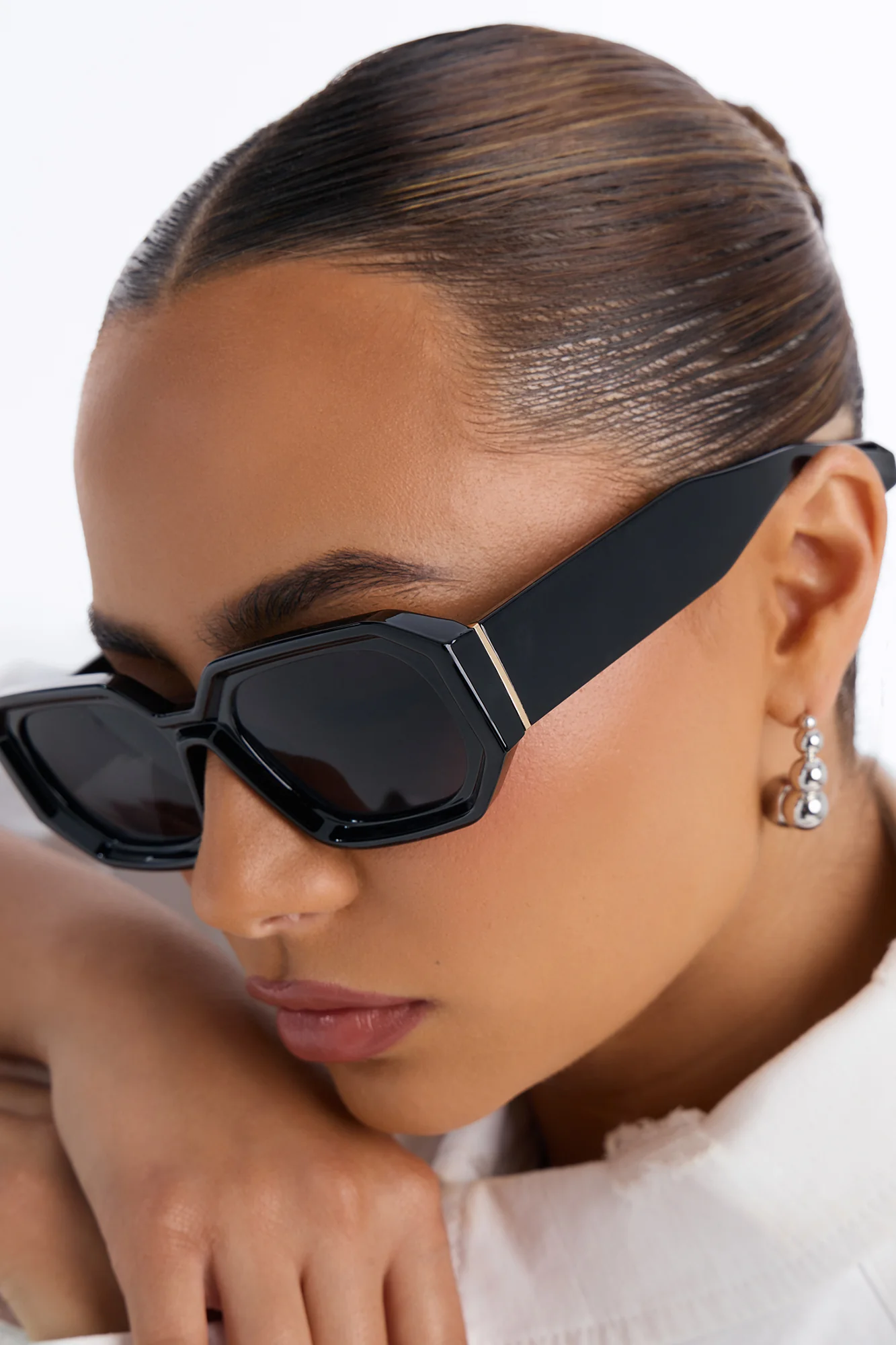 Loose Control Sunglasses - Black