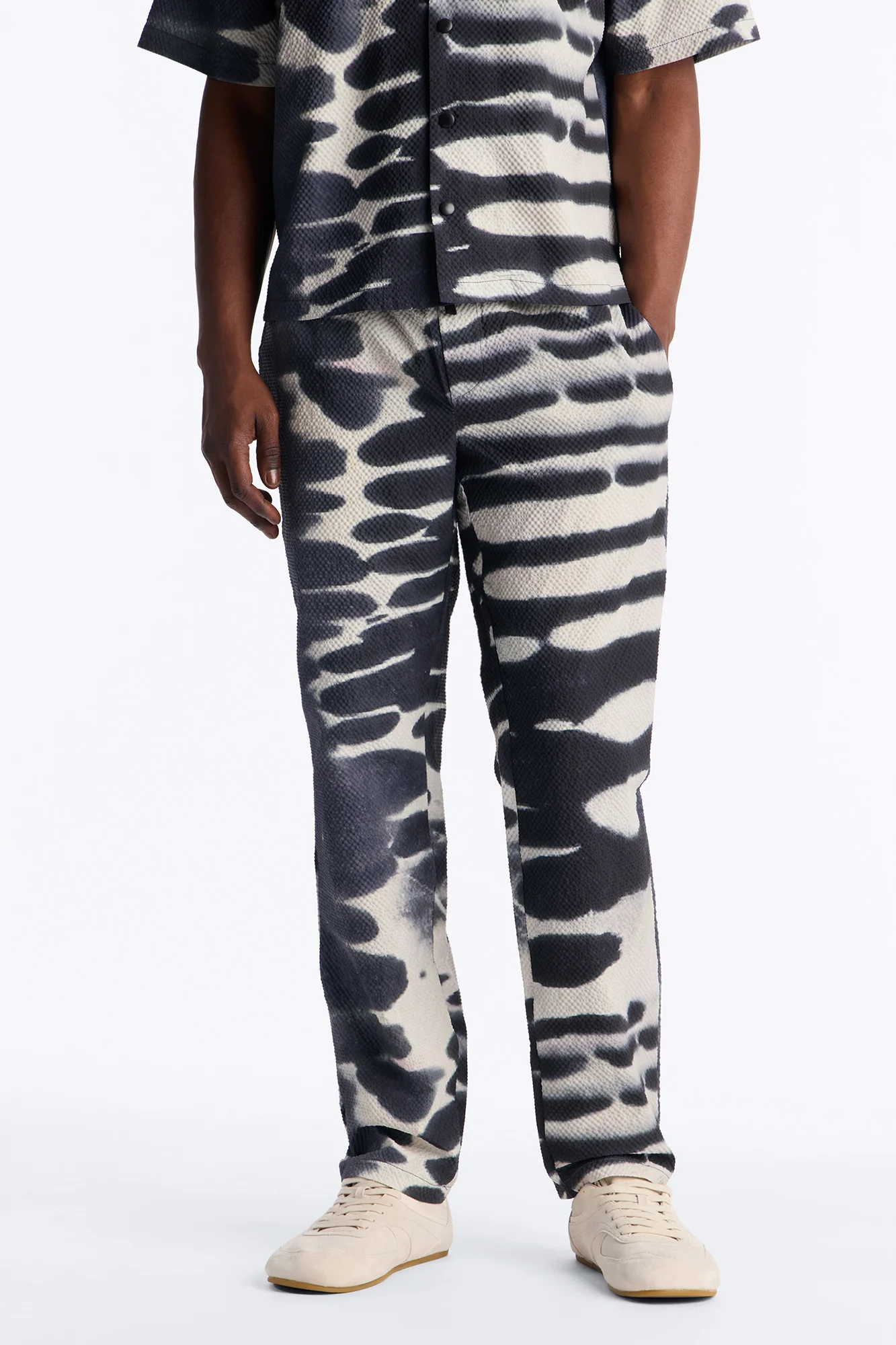 Lunar Forge Textured Straight Leg Pant - Grey/combo