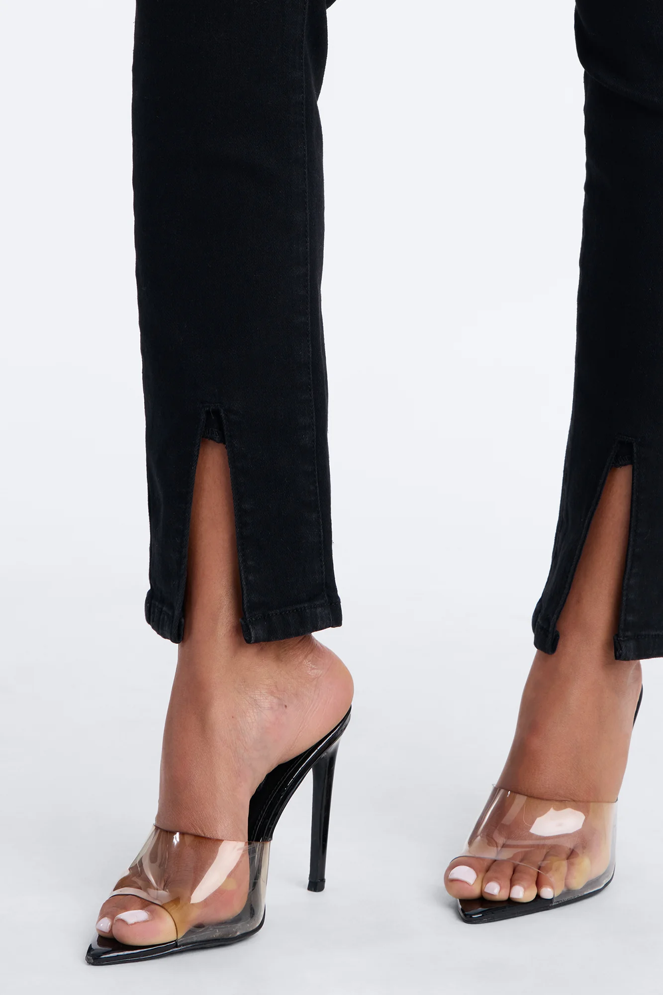 Maybe One Day Ripped Split Hem Skinny Jeans - Black - Image 3
